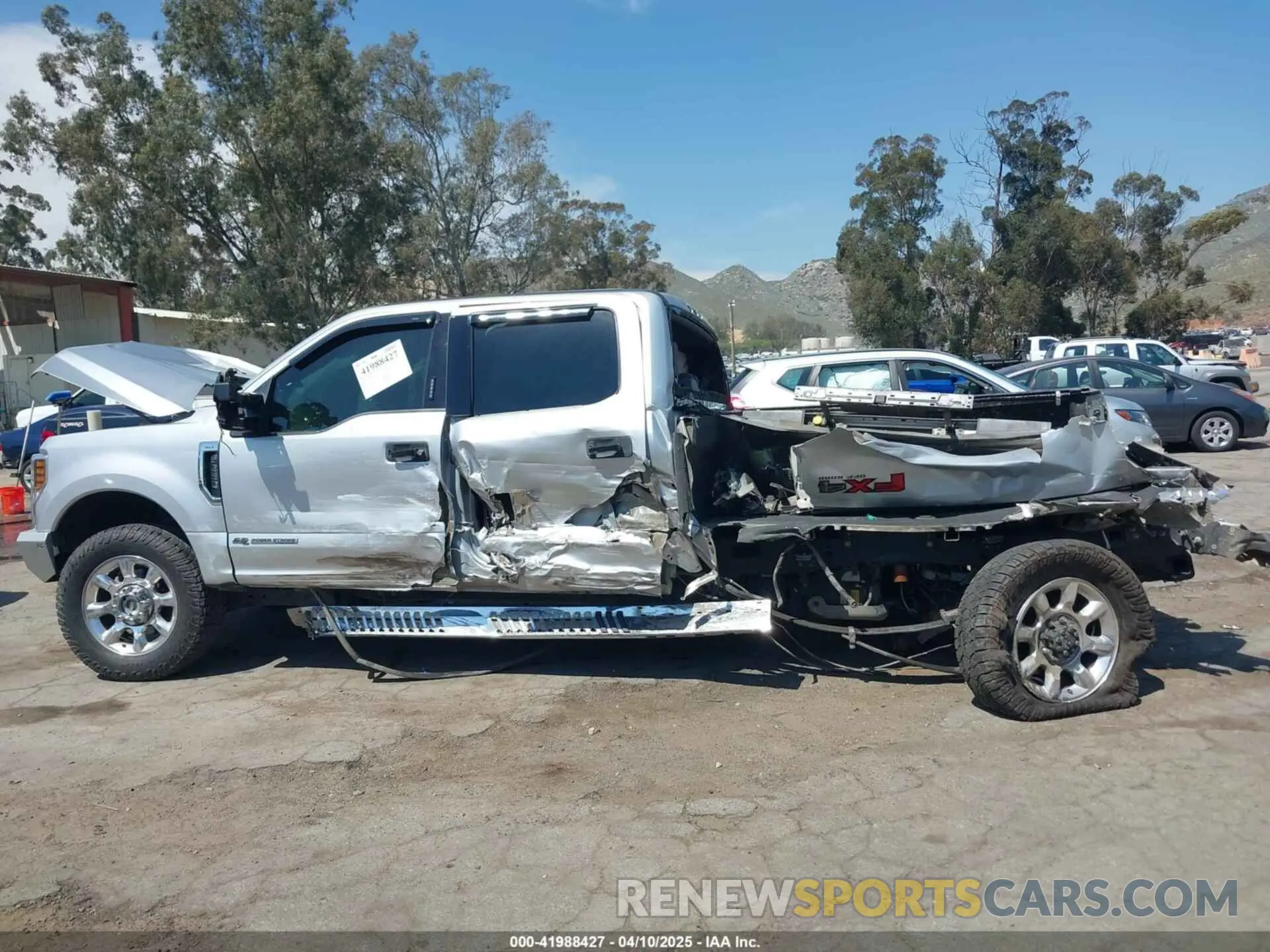 13 fotografías del automóvil dañado 1FT8W3BT8KEF92439 FORD F-350 2019