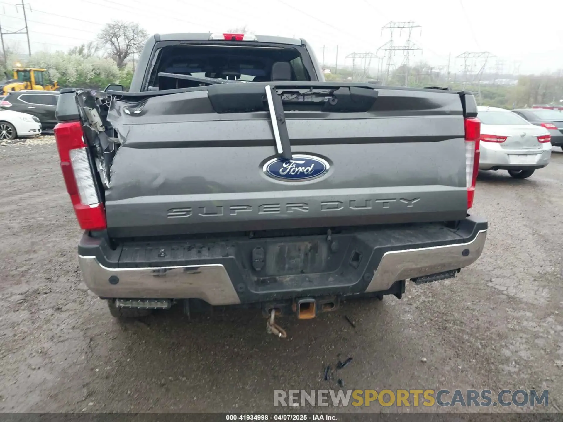 15 fotografías del automóvil dañado 1FT8W3BT9KEE17584 FORD F-350 2019