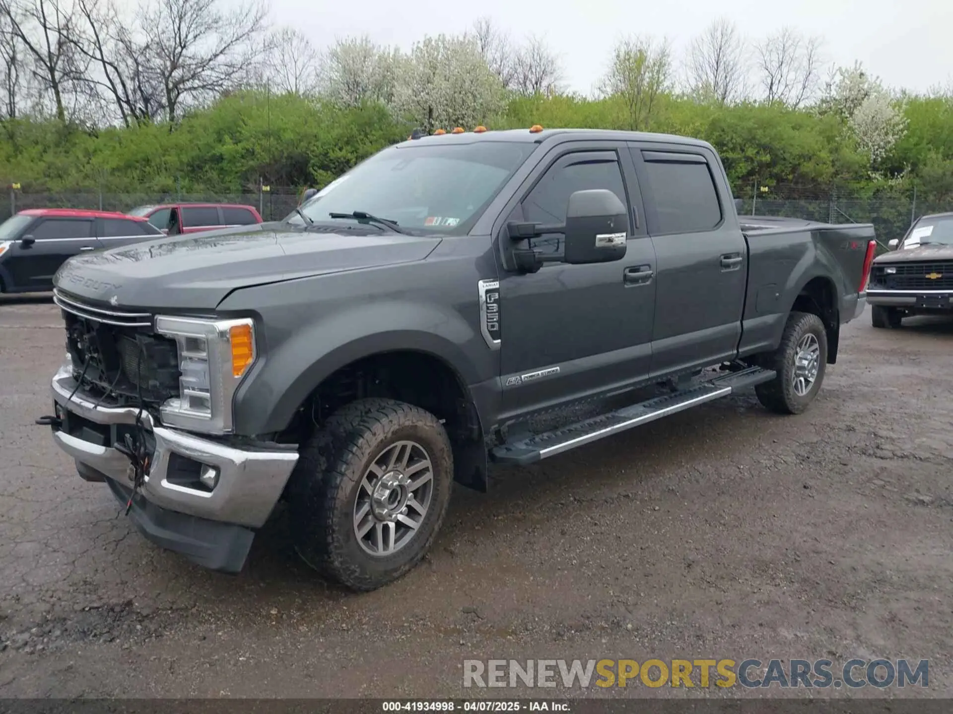 2 fotografías del automóvil dañado 1FT8W3BT9KEE17584 FORD F-350 2019