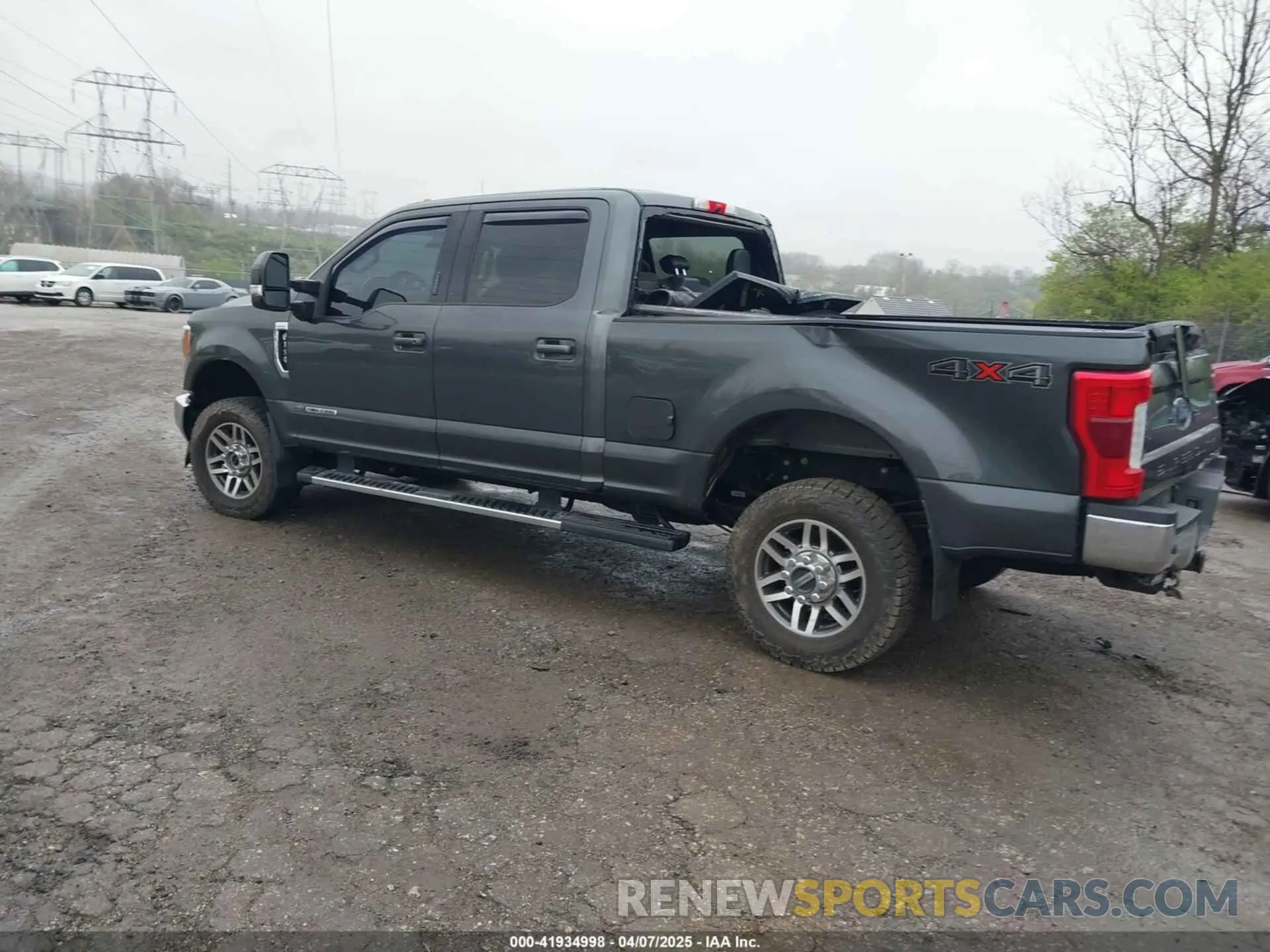 3 fotografías del automóvil dañado 1FT8W3BT9KEE17584 FORD F-350 2019