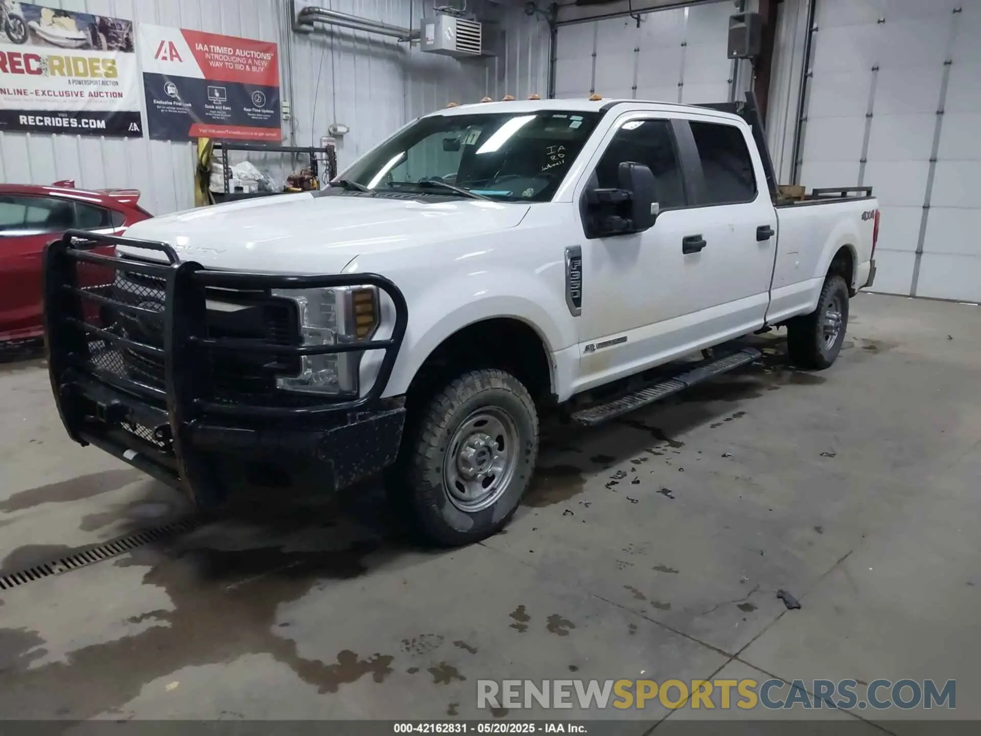 2 fotografías del automóvil dañado 1FT8W3BT9KEE59611 FORD F-350 2019