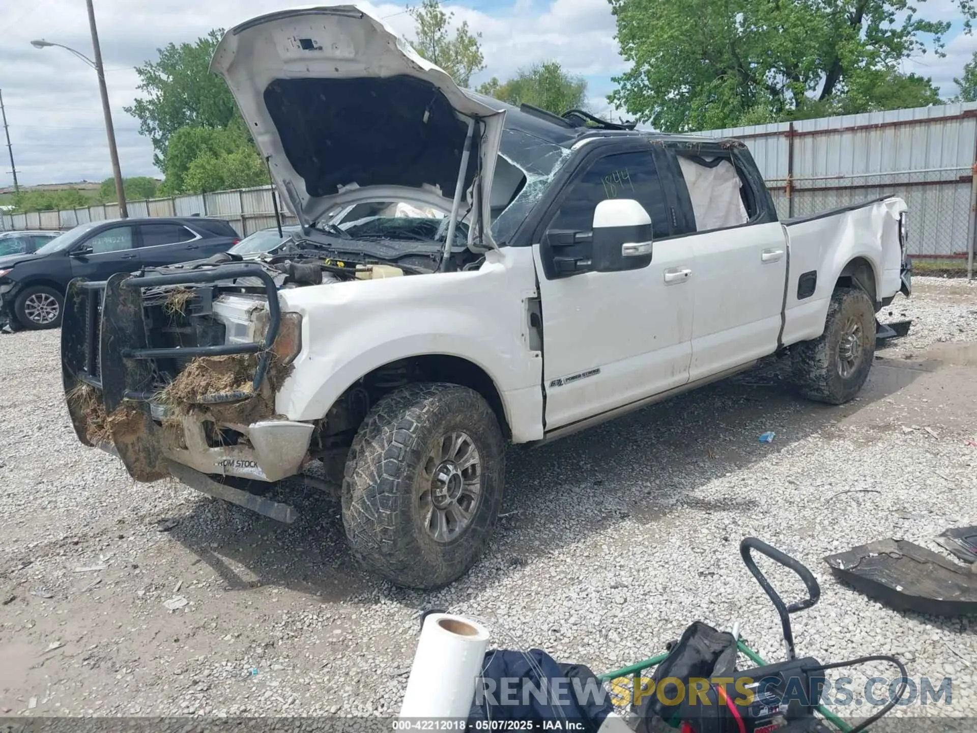2 fotografías del automóvil dañado 1FT8W3BT9KEE61844 FORD F-350 2019