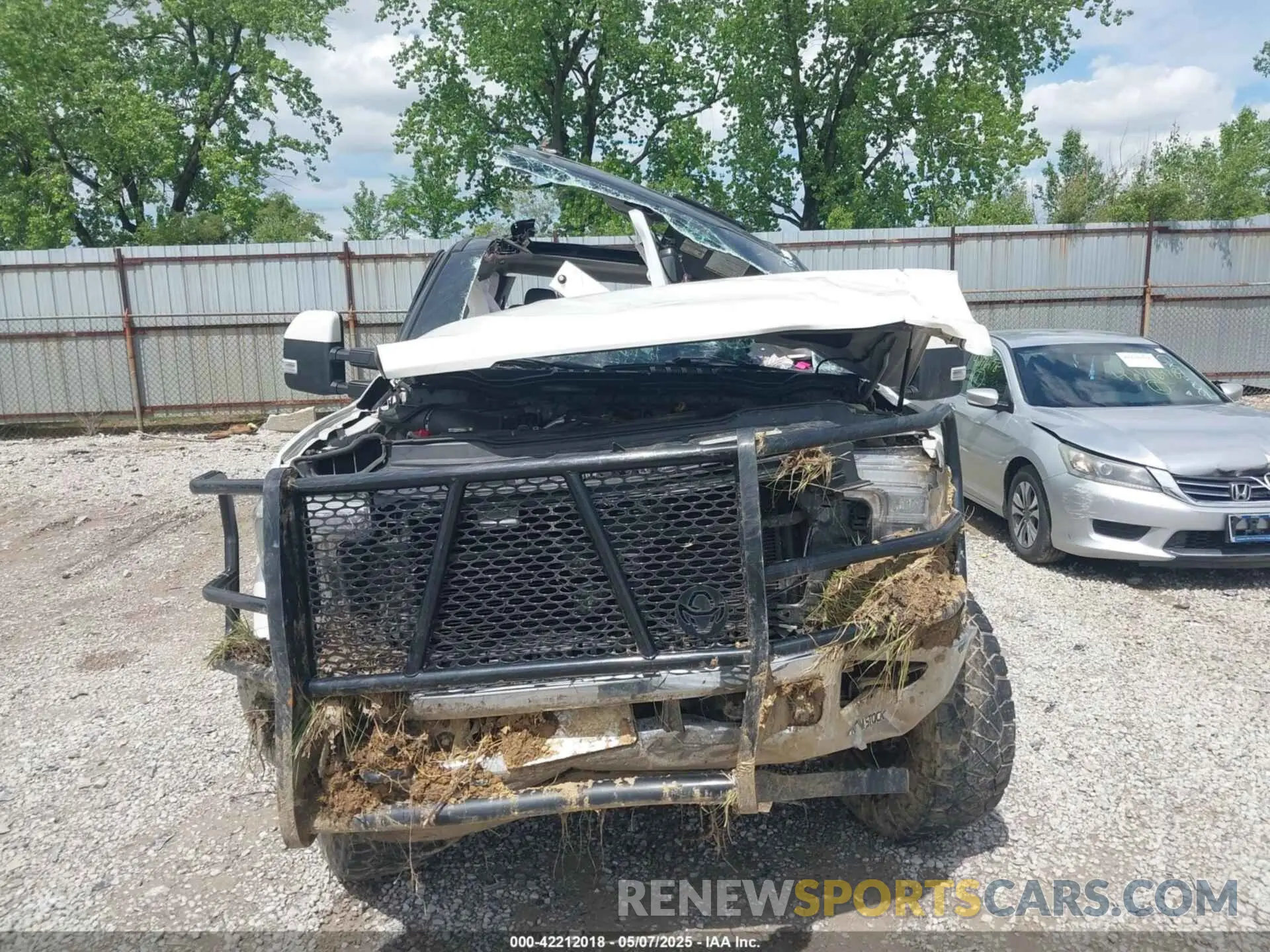 6 fotografías del automóvil dañado 1FT8W3BT9KEE61844 FORD F-350 2019