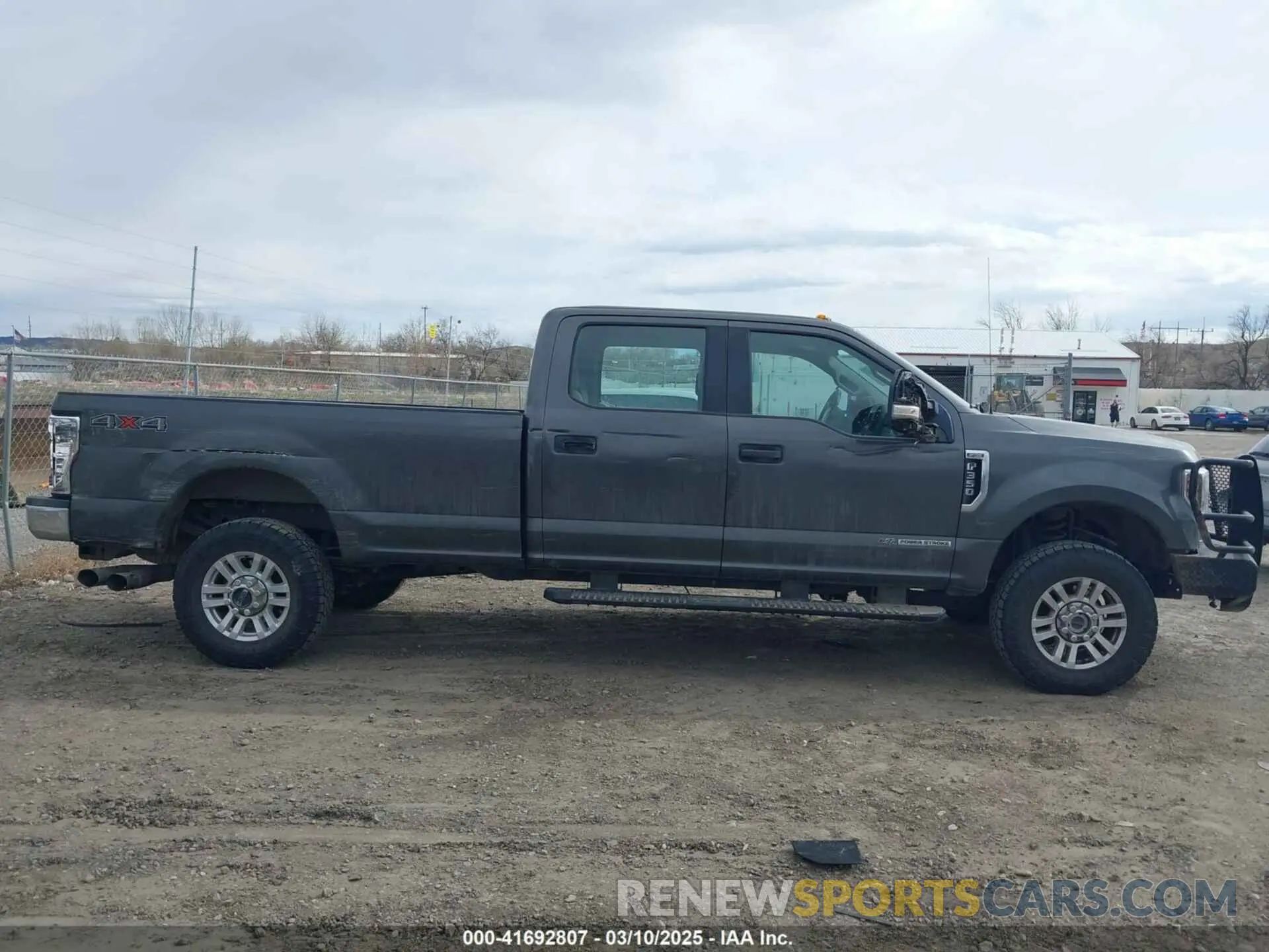 16 fotografías del automóvil dañado 1FT8W3BT9KEF02831 FORD F-350 2019
