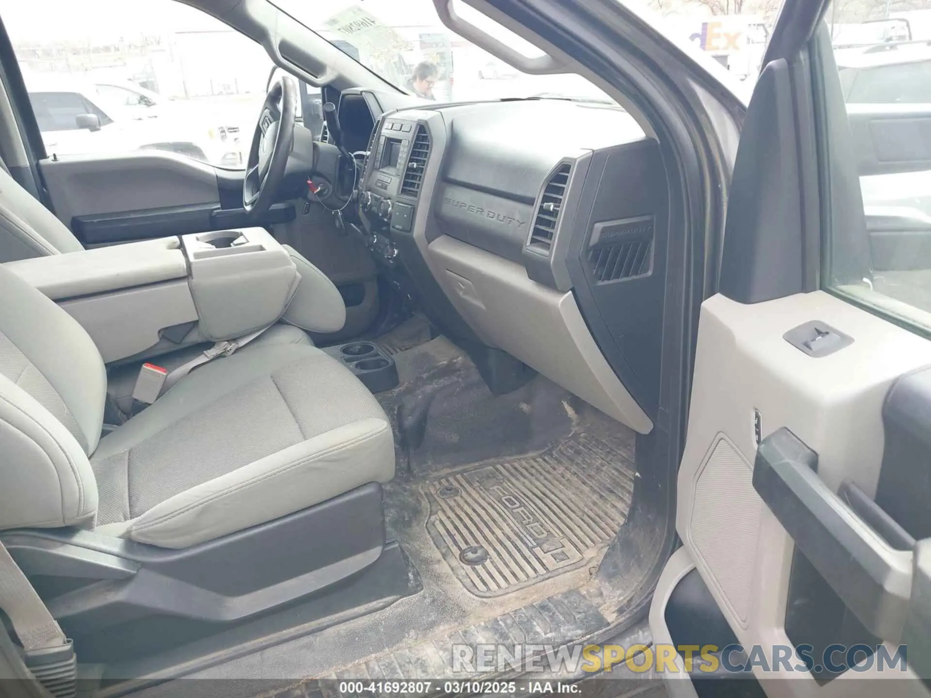 6 fotografías del automóvil dañado 1FT8W3BT9KEF02831 FORD F-350 2019