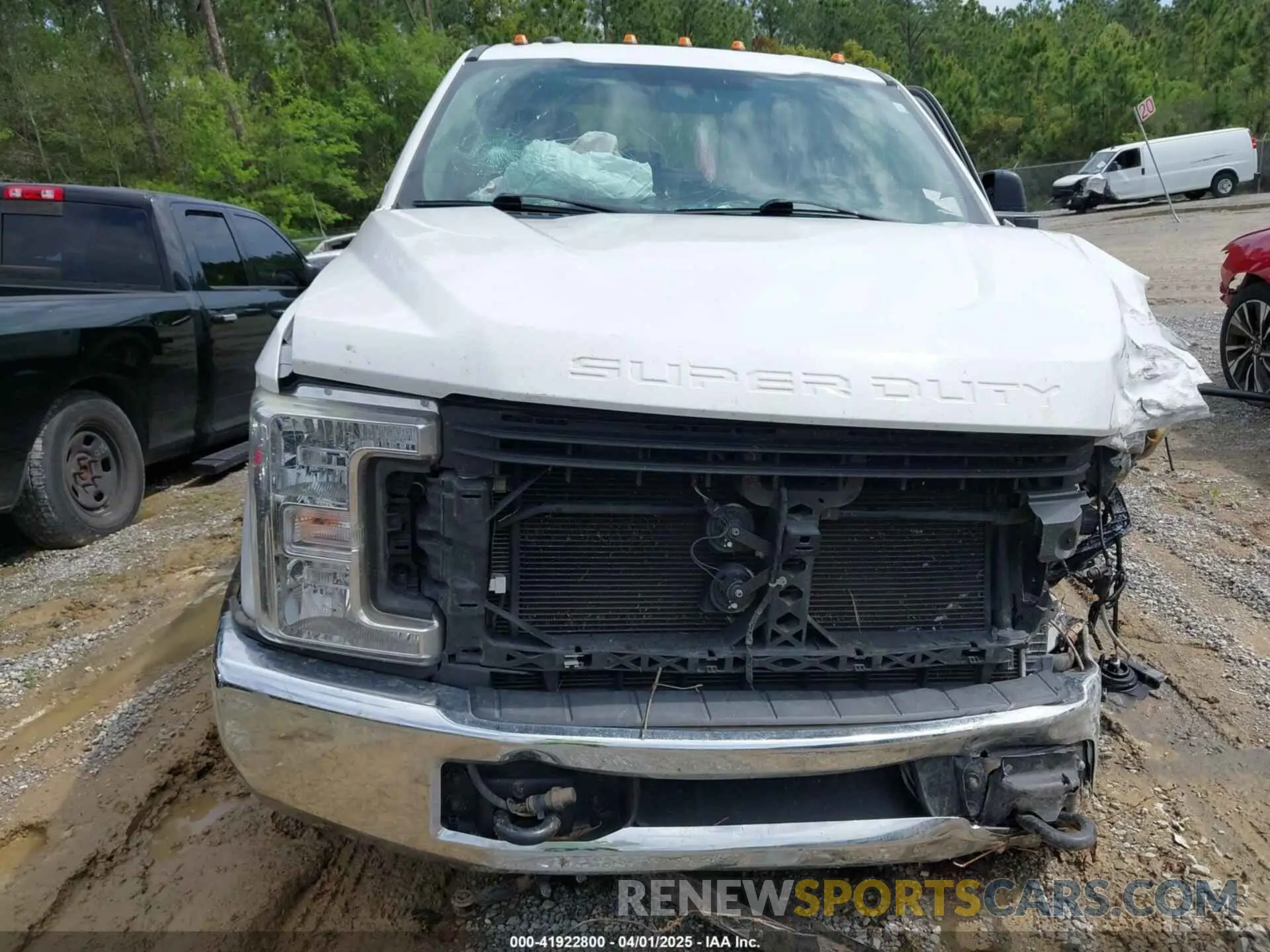 13 fotografías del automóvil dañado 1FT8W3DT1KEF33178 FORD F-350 2019