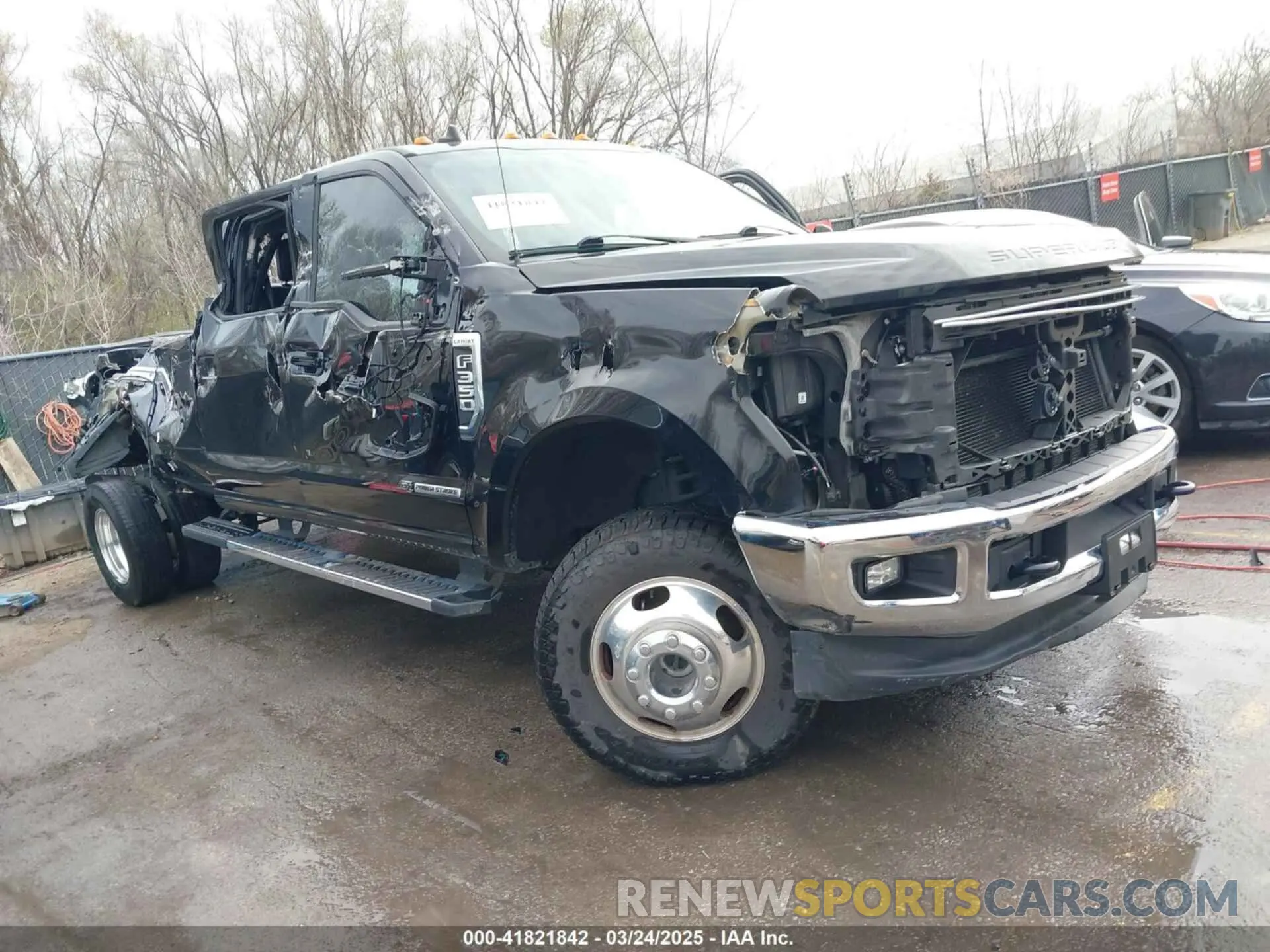 1 fotografías del automóvil dañado 1FT8W3DT1KEG20207 FORD F-350 2019