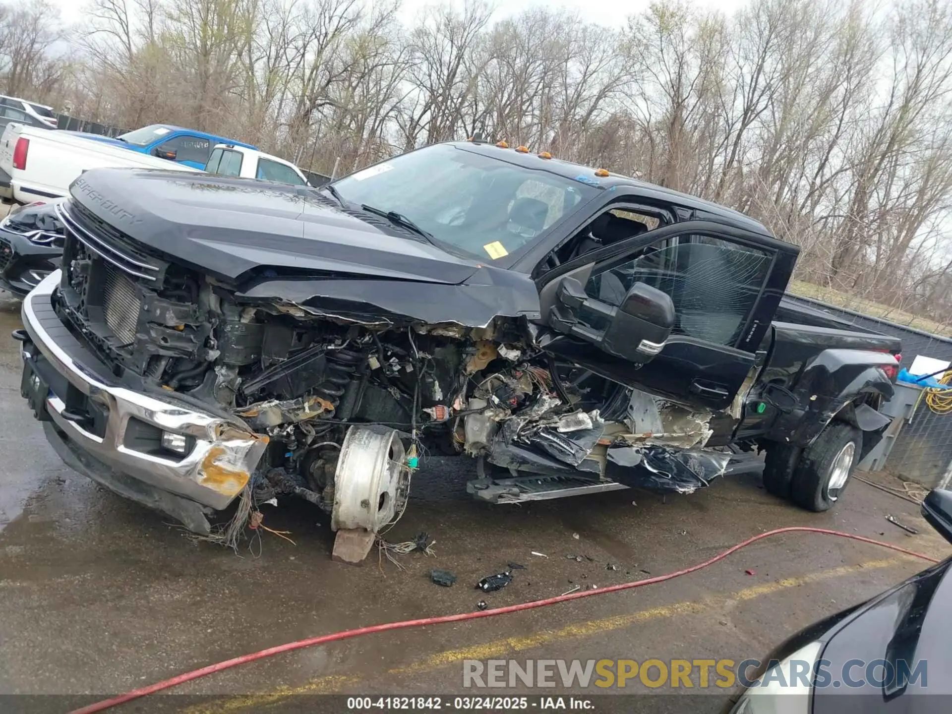 10 fotografías del automóvil dañado 1FT8W3DT1KEG20207 FORD F-350 2019