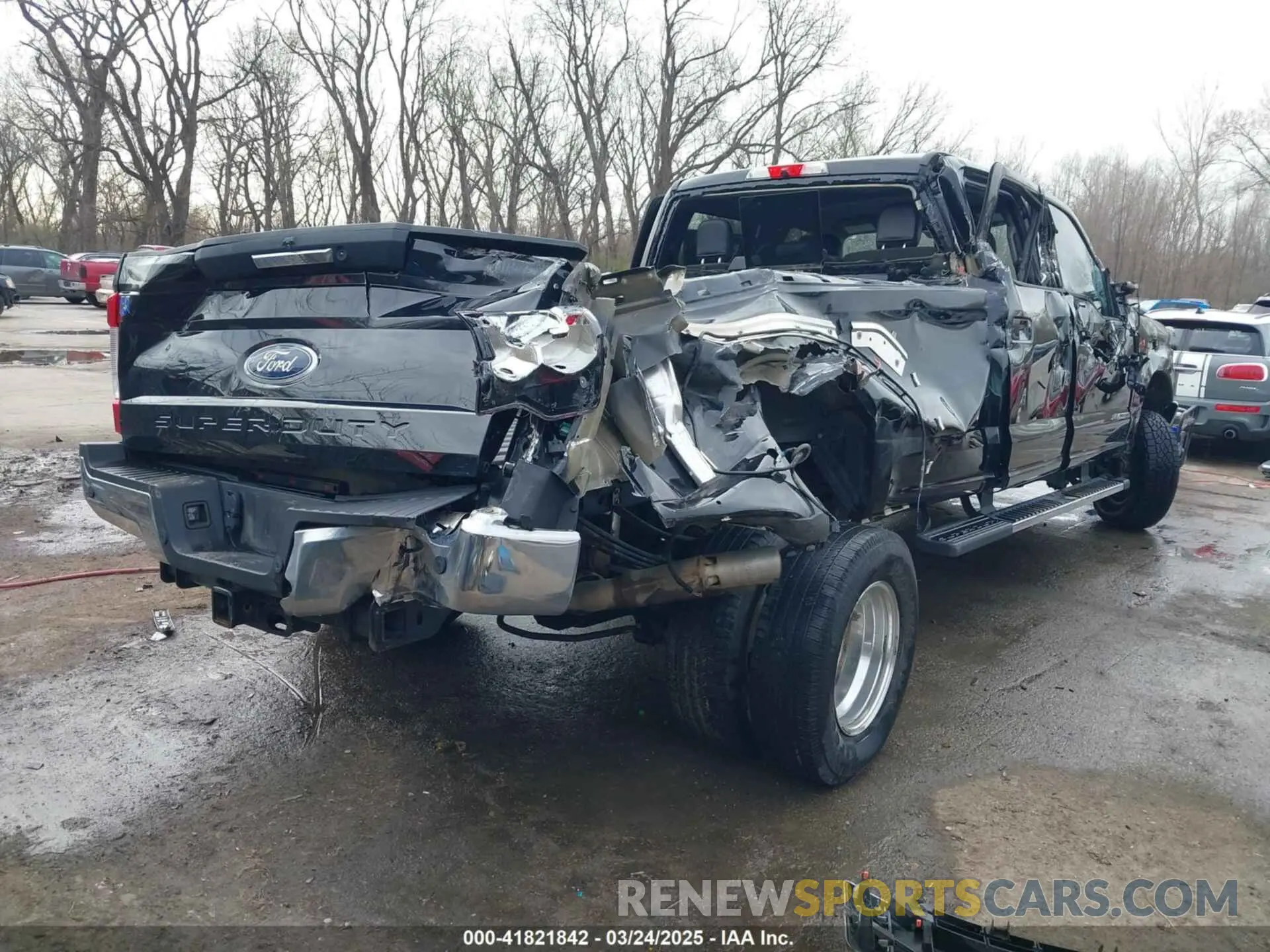 4 fotografías del automóvil dañado 1FT8W3DT1KEG20207 FORD F-350 2019