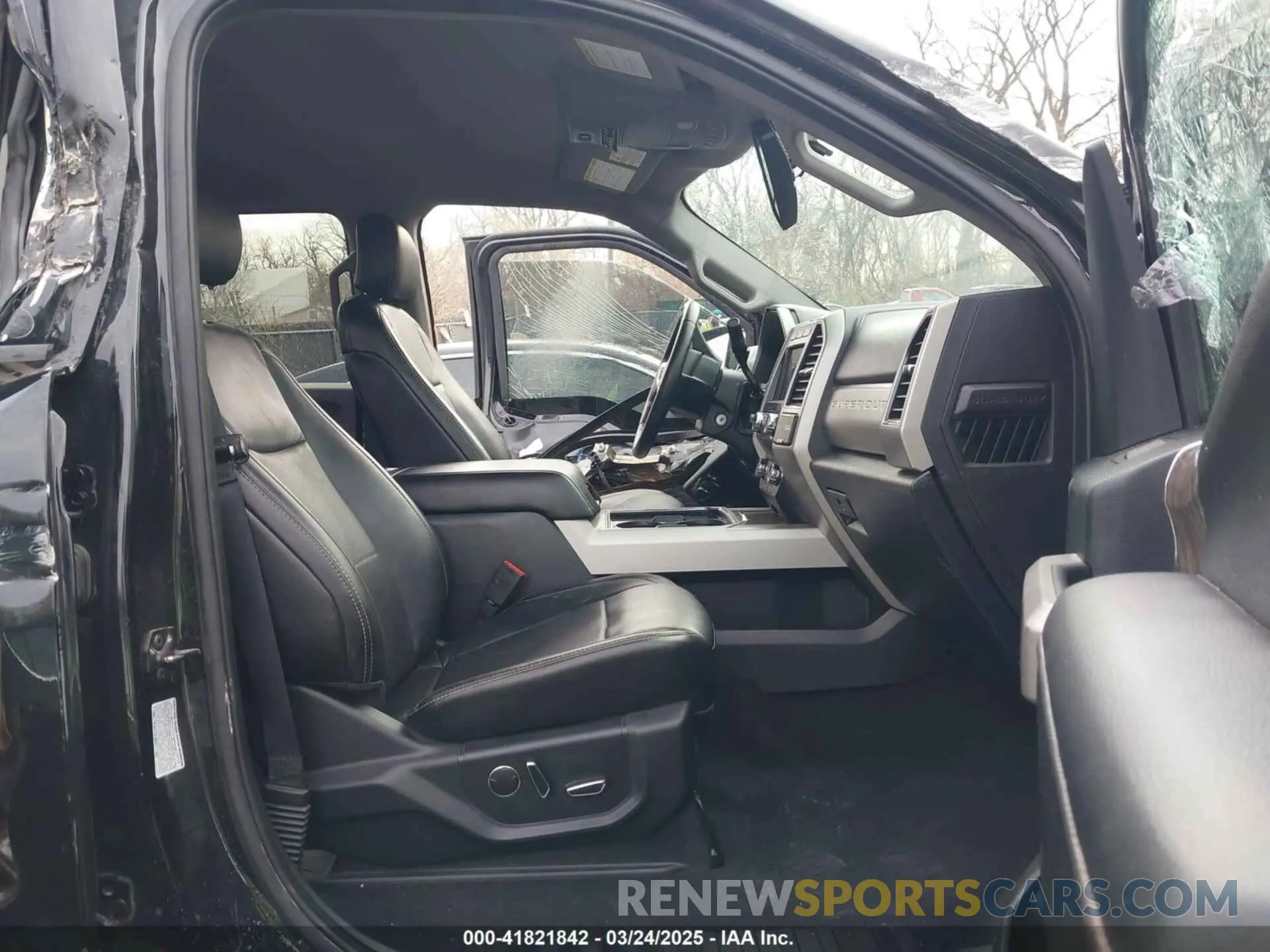 7 fotografías del automóvil dañado 1FT8W3DT1KEG20207 FORD F-350 2019