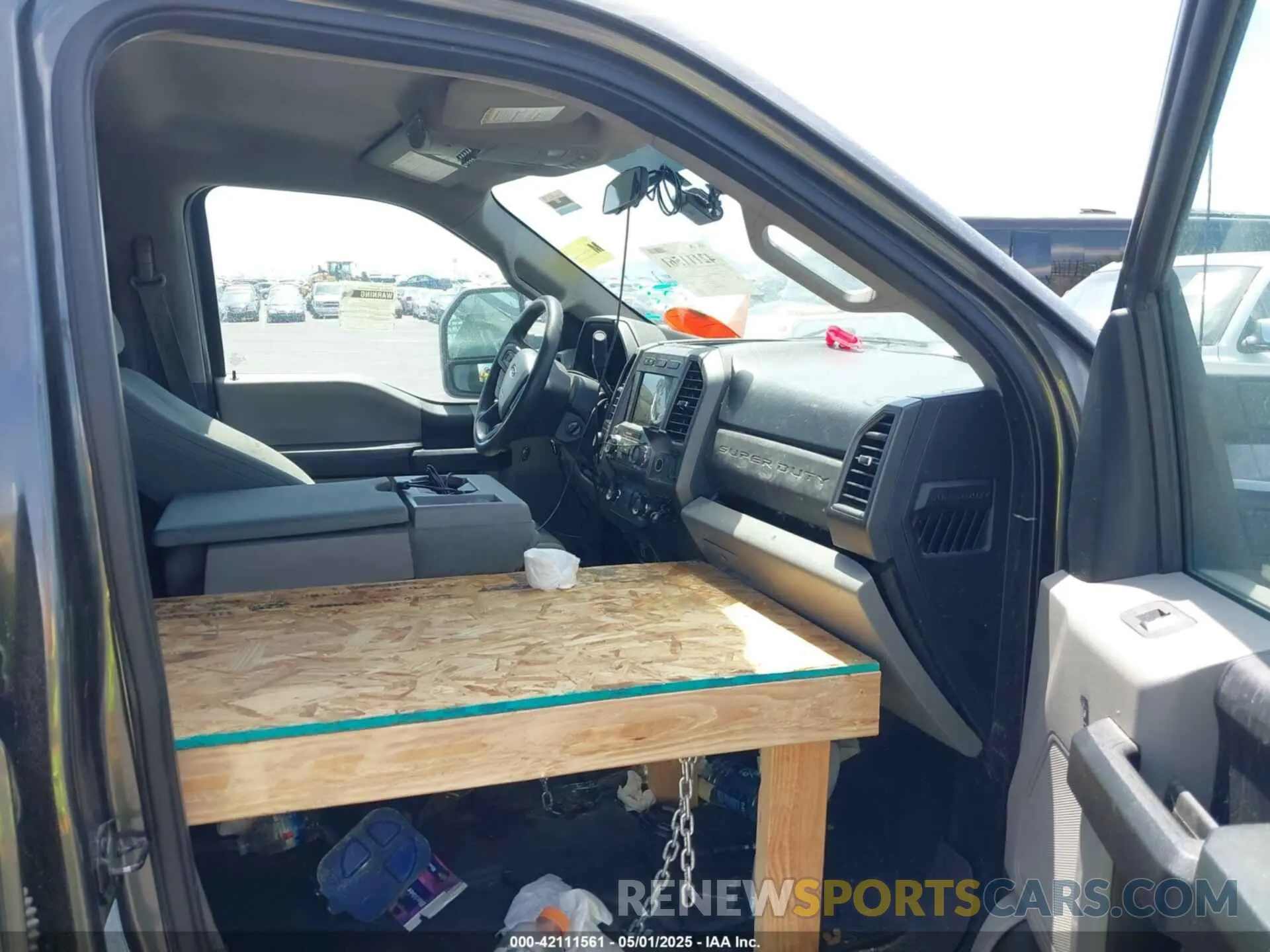 7 fotografías del automóvil dañado 1FT8W3DT3KEC04661 FORD F-350 2019