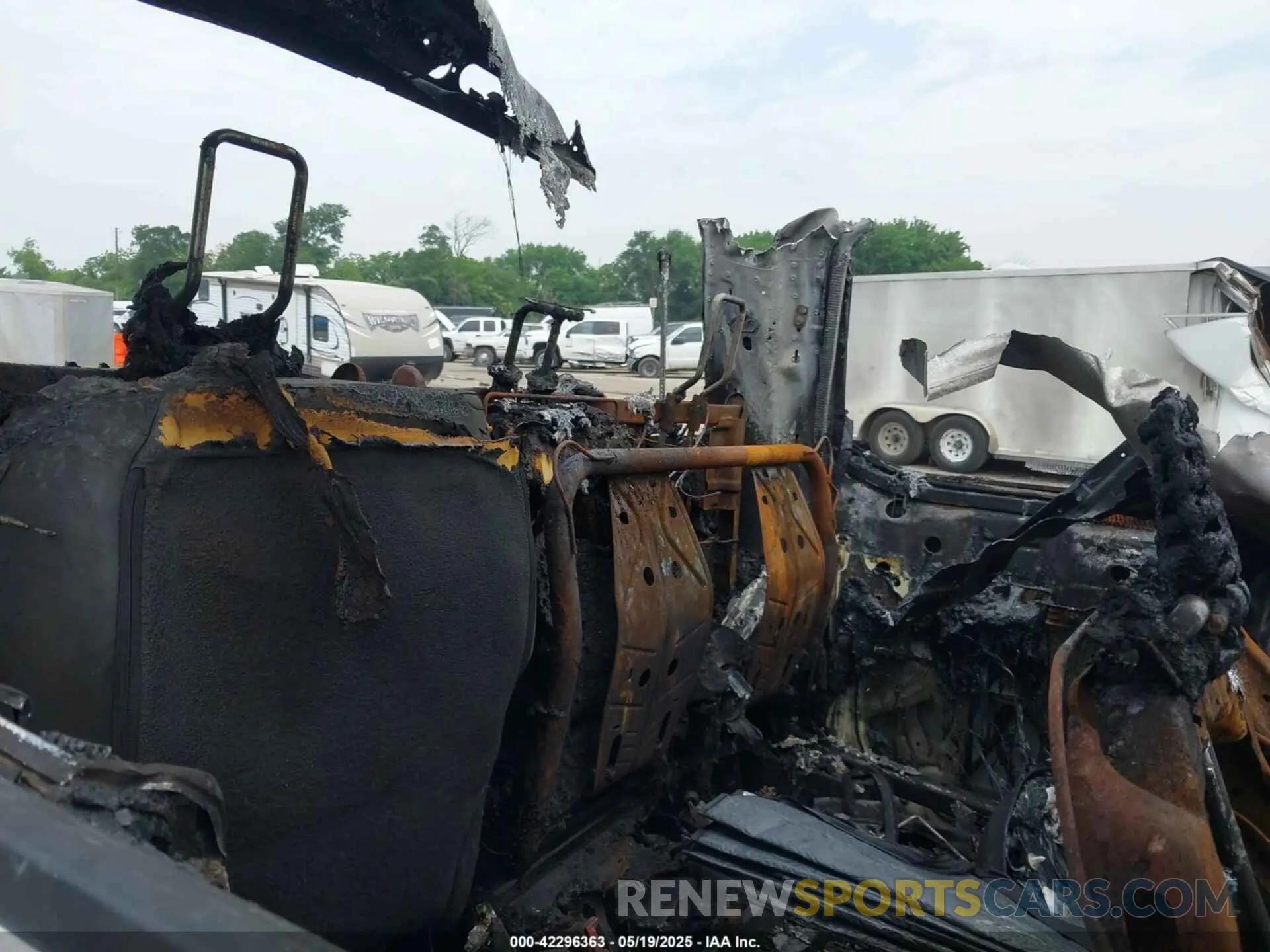 7 fotografías del automóvil dañado 1FT8W3DT5KED64377 FORD F-350 2019