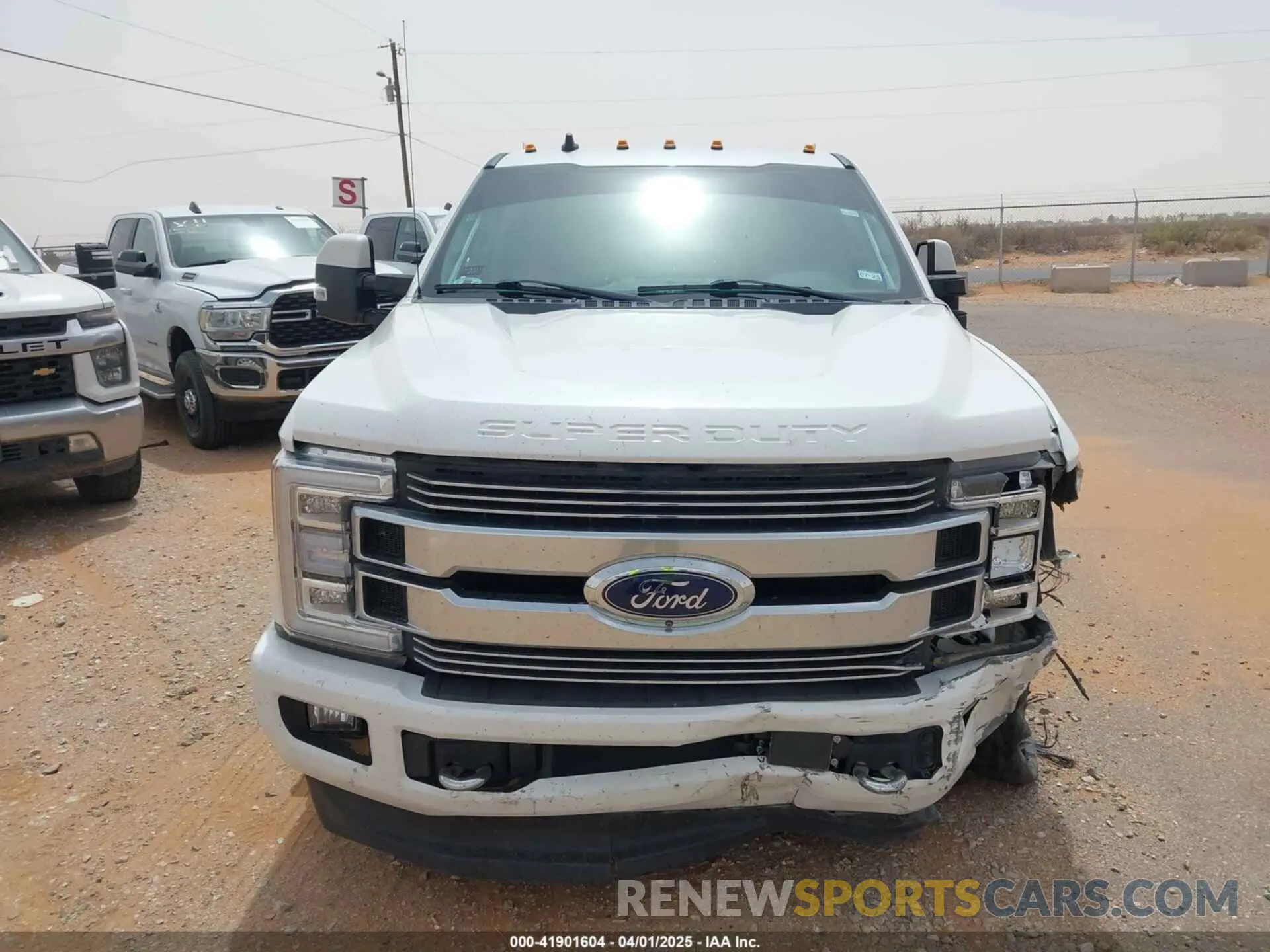 11 fotografías del automóvil dañado 1FT8W3DT5KED92907 FORD F-350 2019