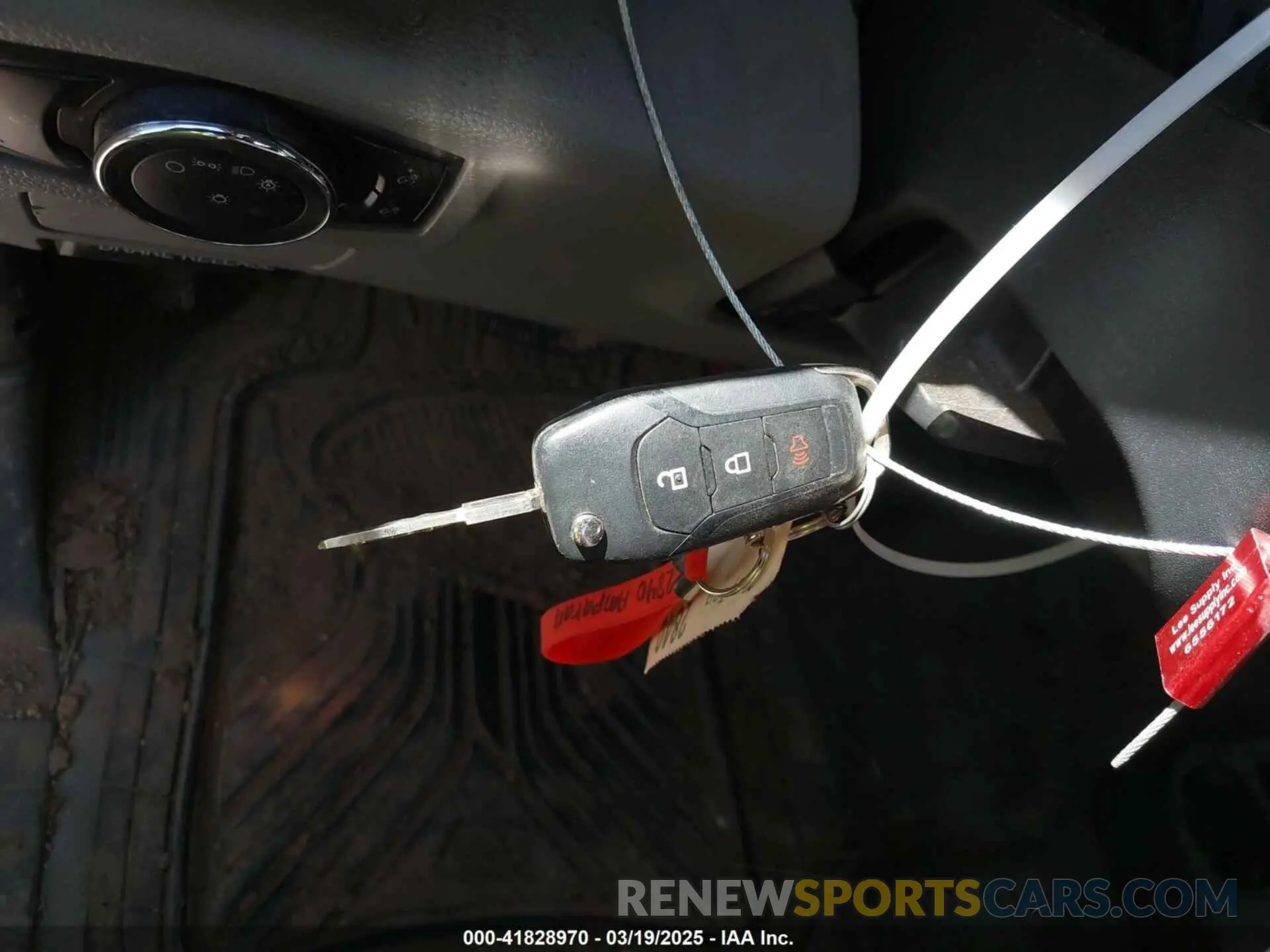 10 fotografías del automóvil dañado 1FT8W3DT5KEF39307 FORD F-350 2019