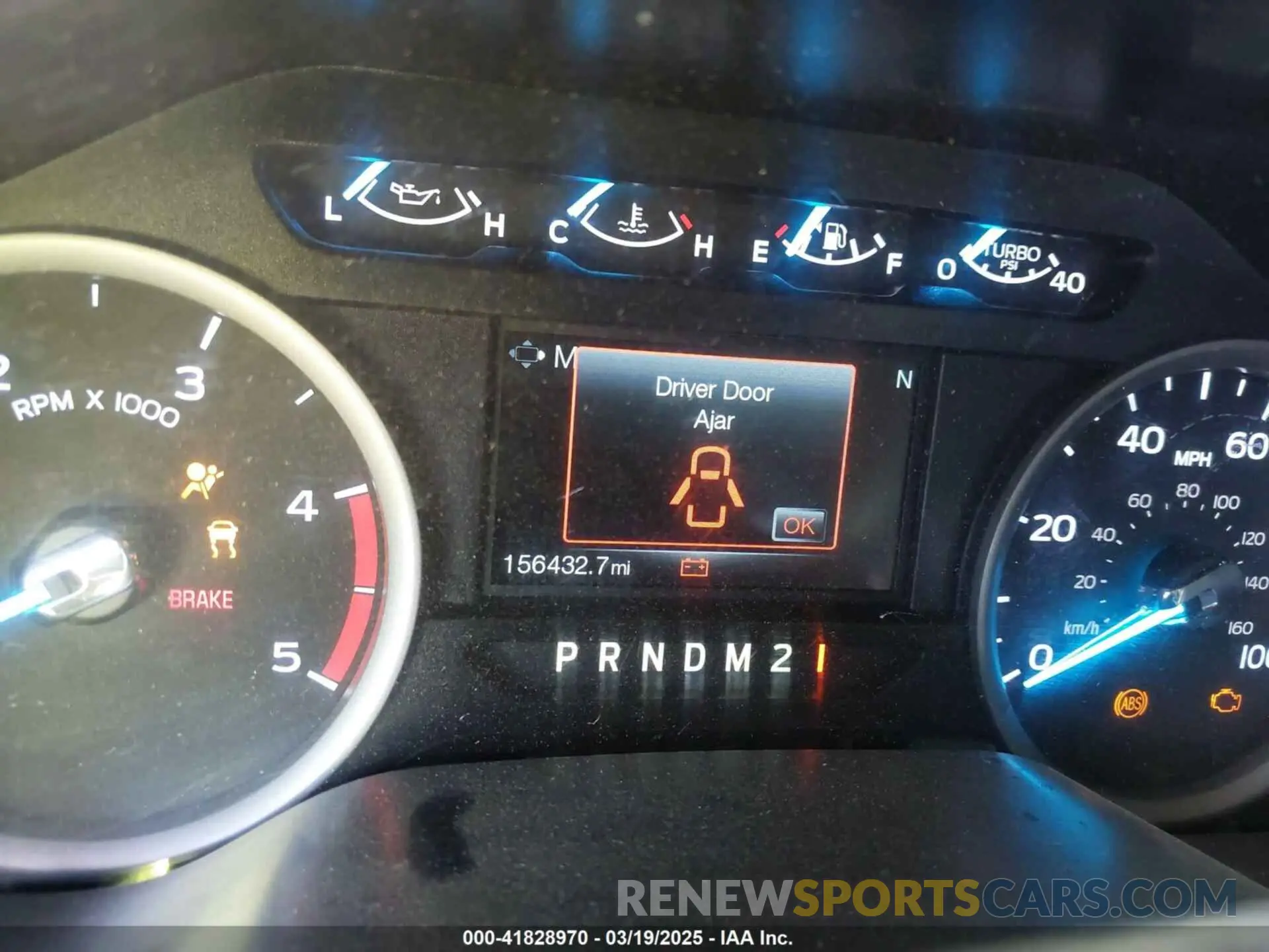 5 fotografías del automóvil dañado 1FT8W3DT5KEF39307 FORD F-350 2019