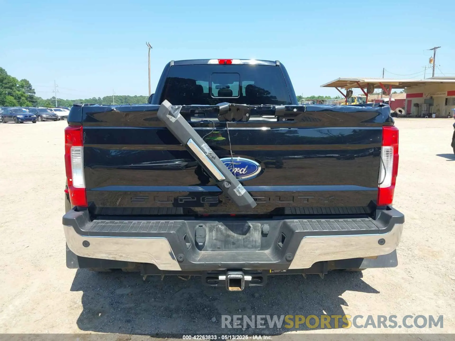 15 fotografías del automóvil dañado 1FT8W3DT6KED10358 FORD F-350 2019