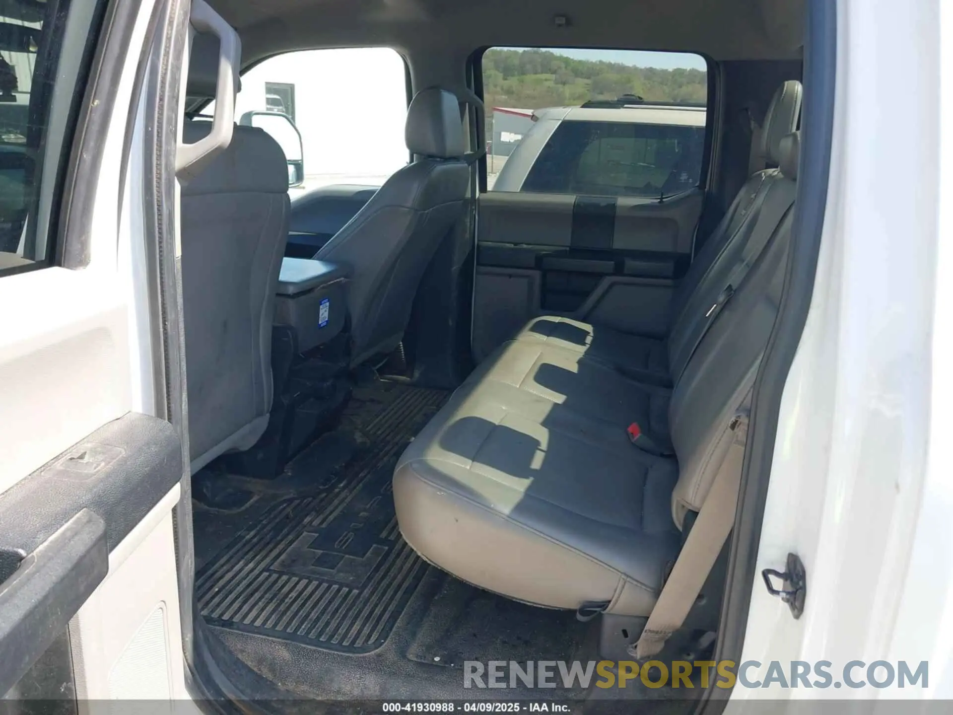 7 fotografías del automóvil dañado 1FT8W3DT7KEE99053 FORD F-350 2019