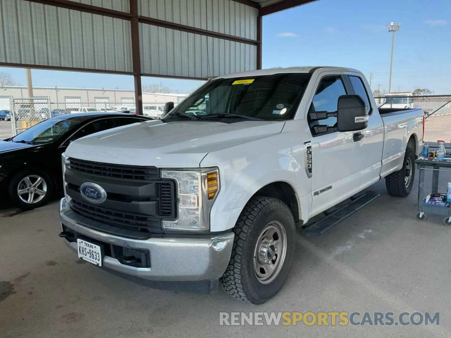 12 fotografías del automóvil dañado 1FT8X3AT9KED19685 FORD F-350 2019