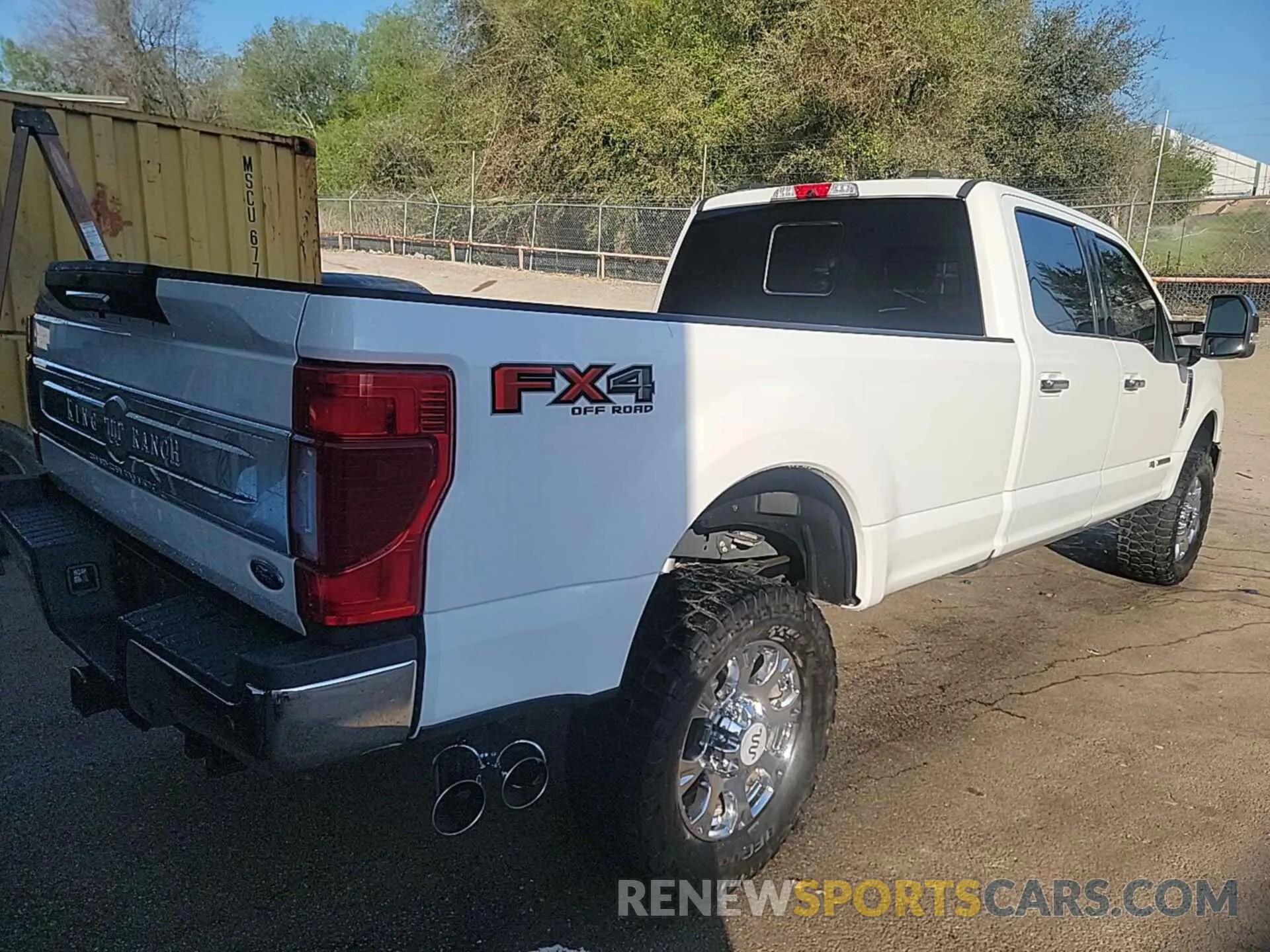 17 fotografías del automóvil dañado 1FT8W3BT0LED16483 FORD F-350 2020