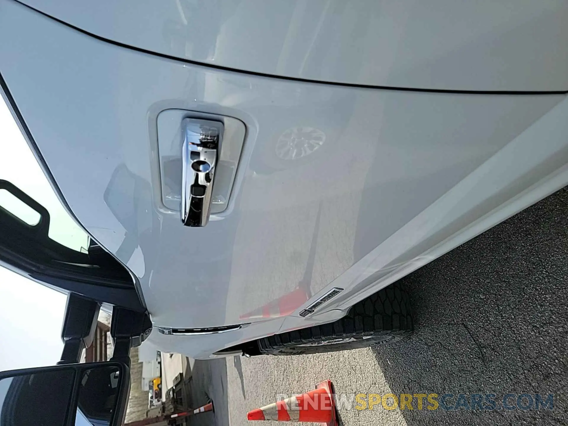 30 fotografías del automóvil dañado 1FT8W3BT0LED16483 FORD F-350 2020