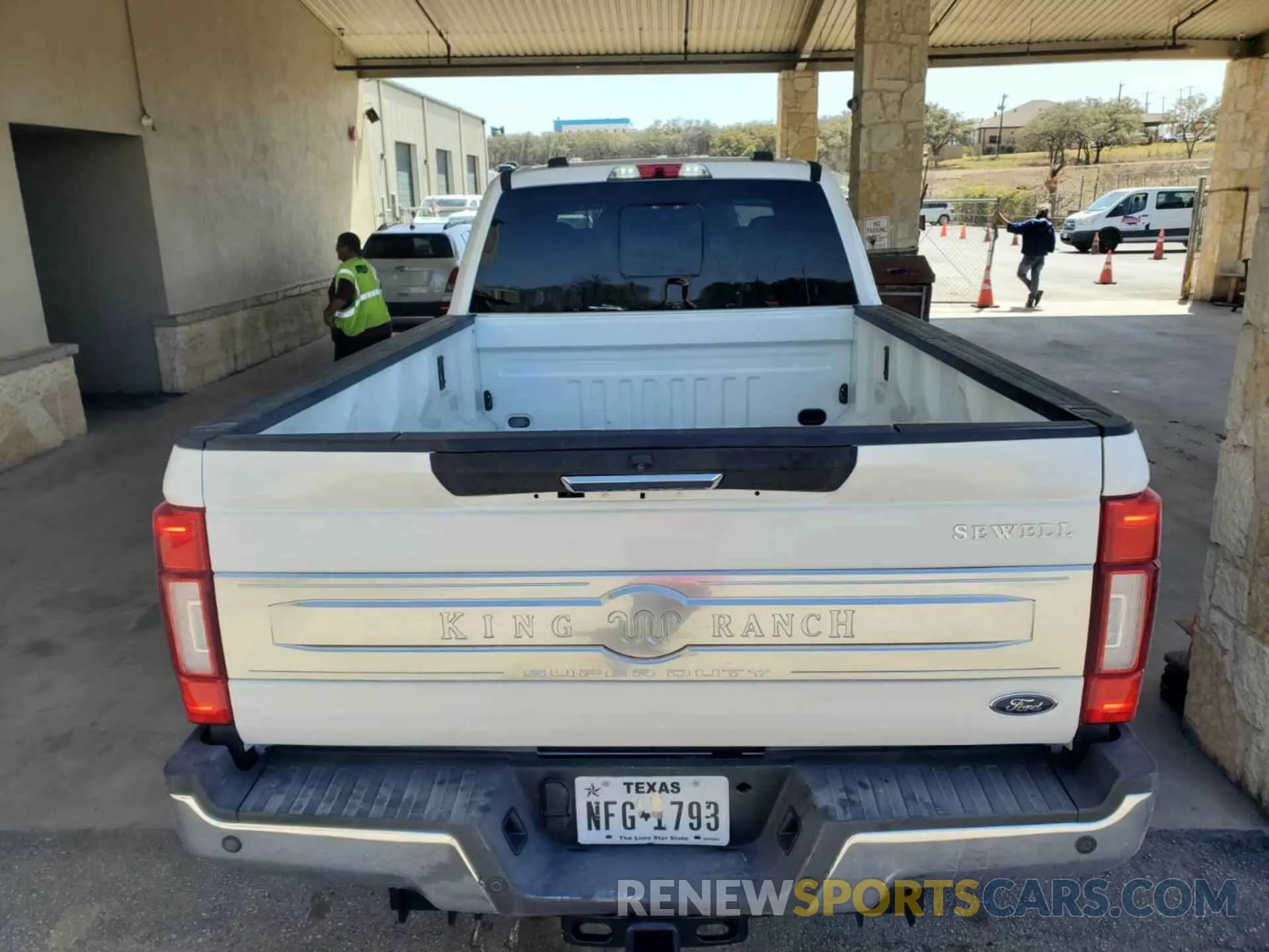 9 fotografías del automóvil dañado 1FT8W3BT0LED16483 FORD F-350 2020