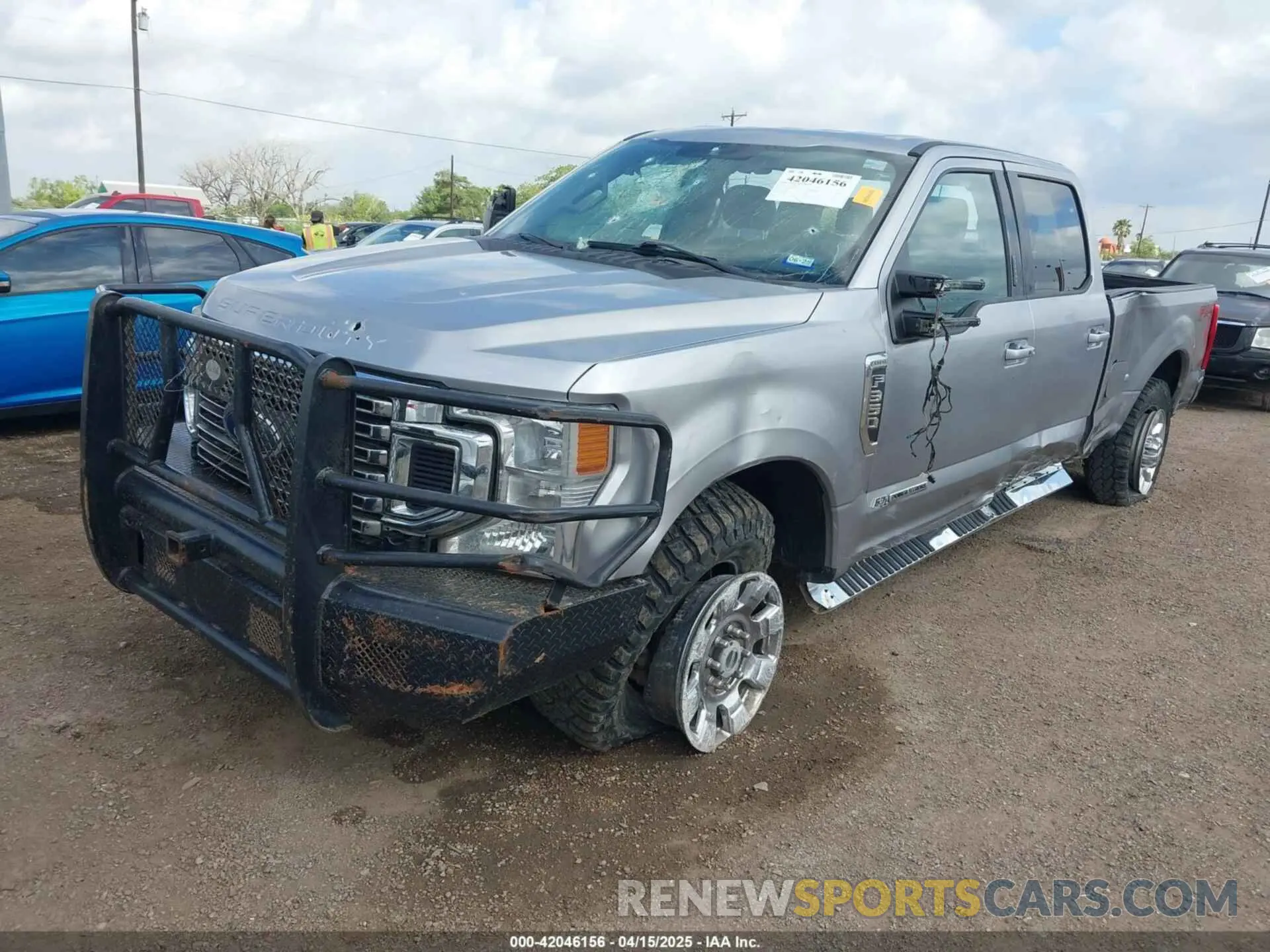 2 fotografías del automóvil dañado 1FT8W3BT8LEC61636 FORD F-350 2020