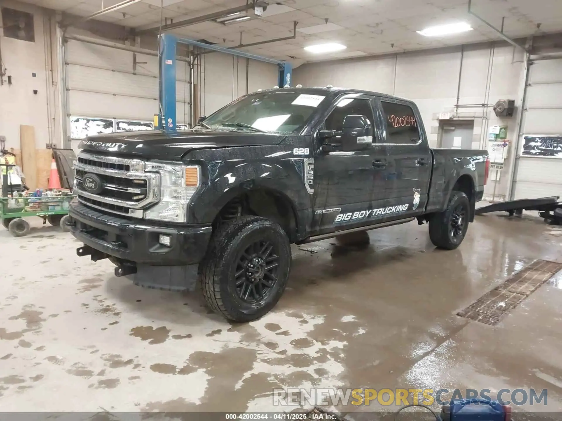 2 fotografías del automóvil dañado 1FT8W3BT8LEE64977 FORD F-350 2020