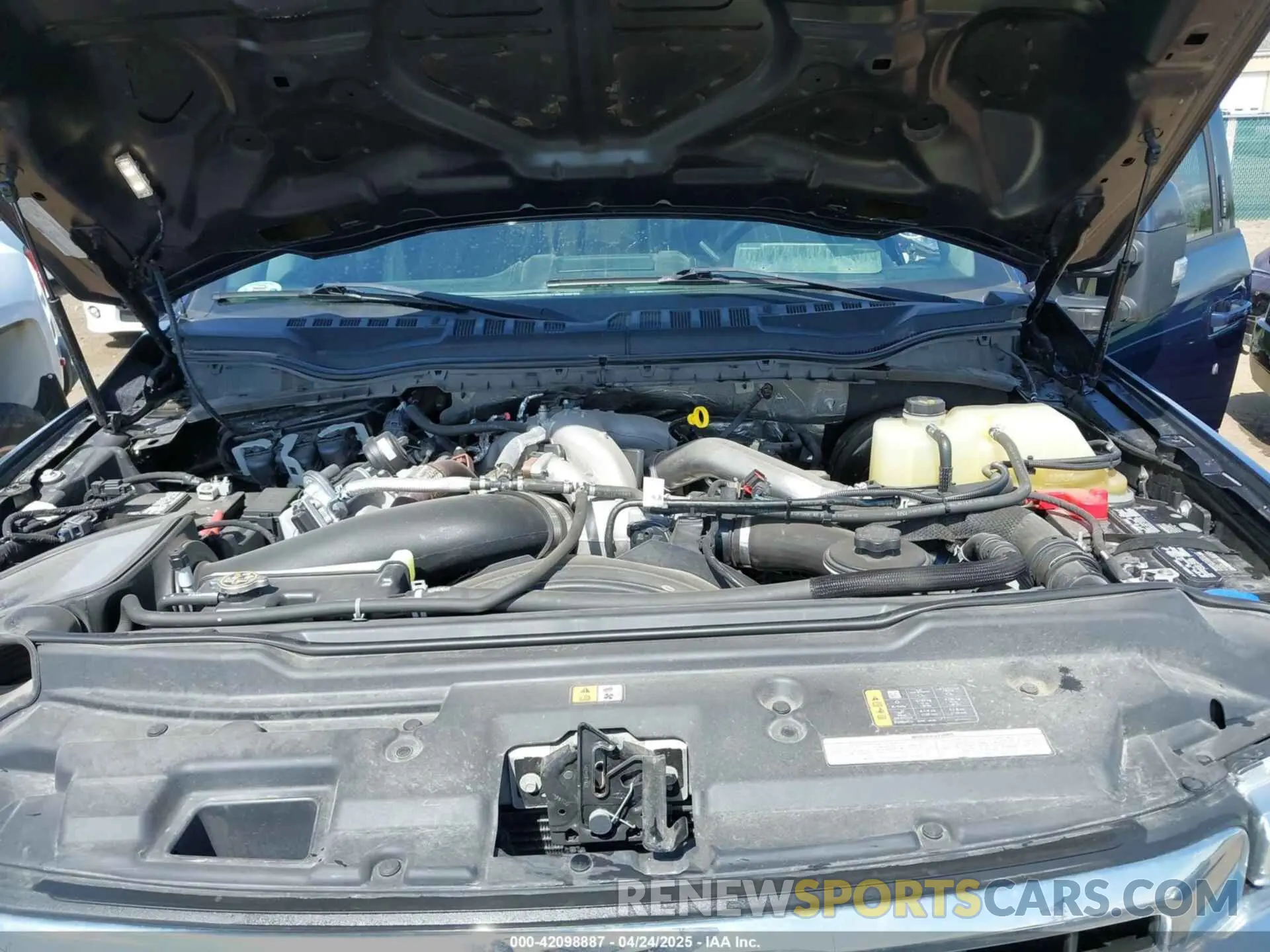 9 fotografías del automóvil dañado 1FT8W3BTXLEC38780 FORD F-350 2020