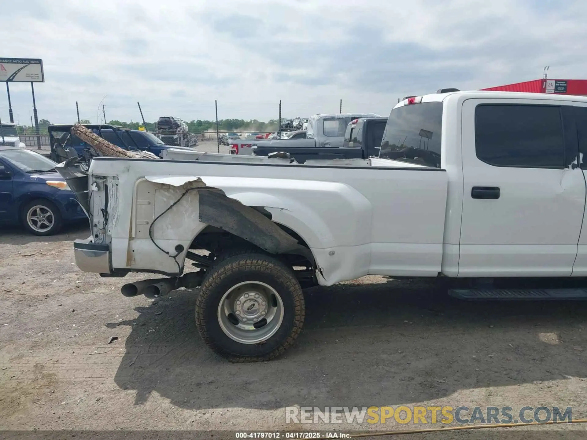 19 fotografías del automóvil dañado 1FT8W3DT1LEC88058 FORD F-350 2020