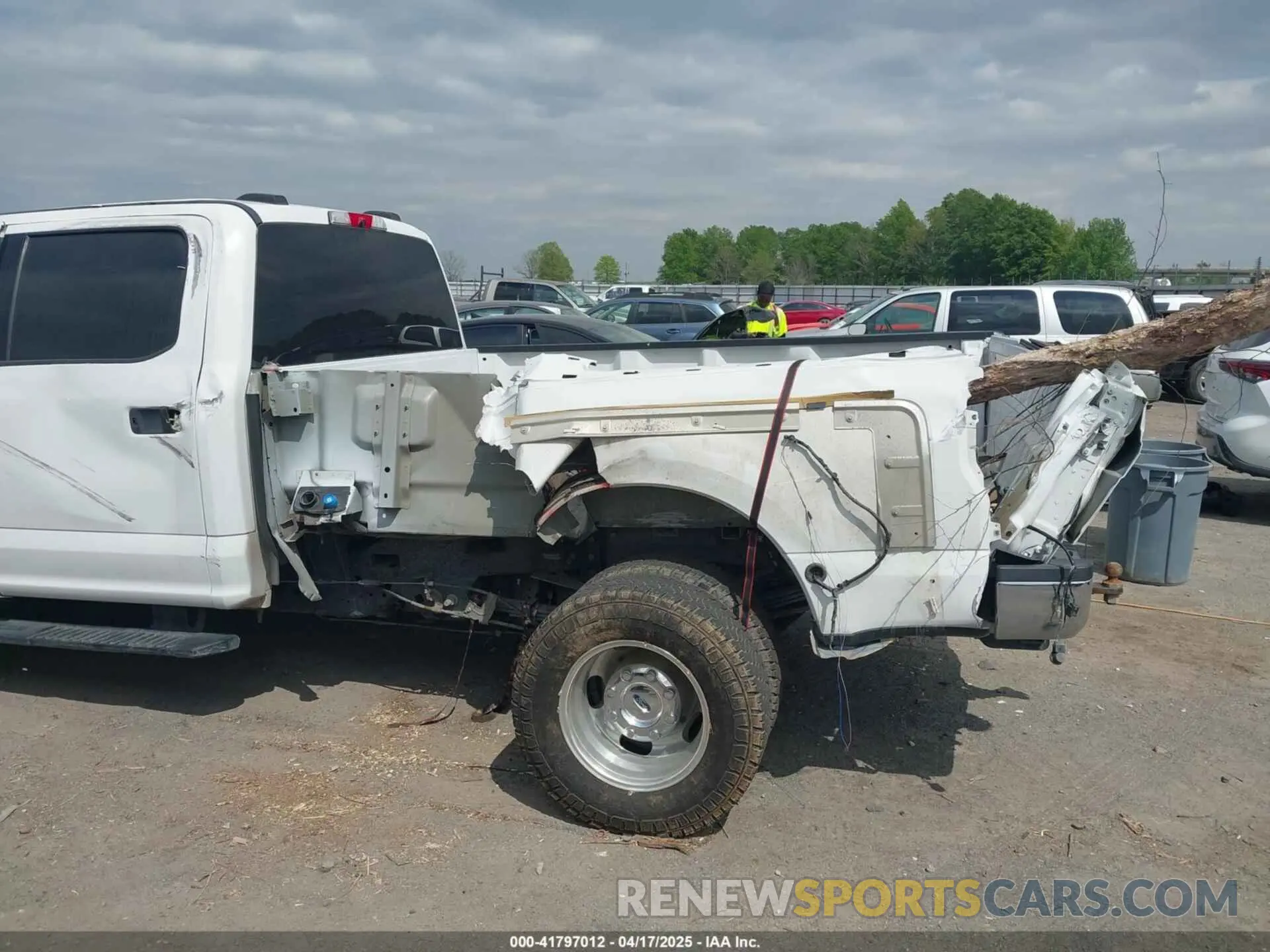 21 fotografías del automóvil dañado 1FT8W3DT1LEC88058 FORD F-350 2020