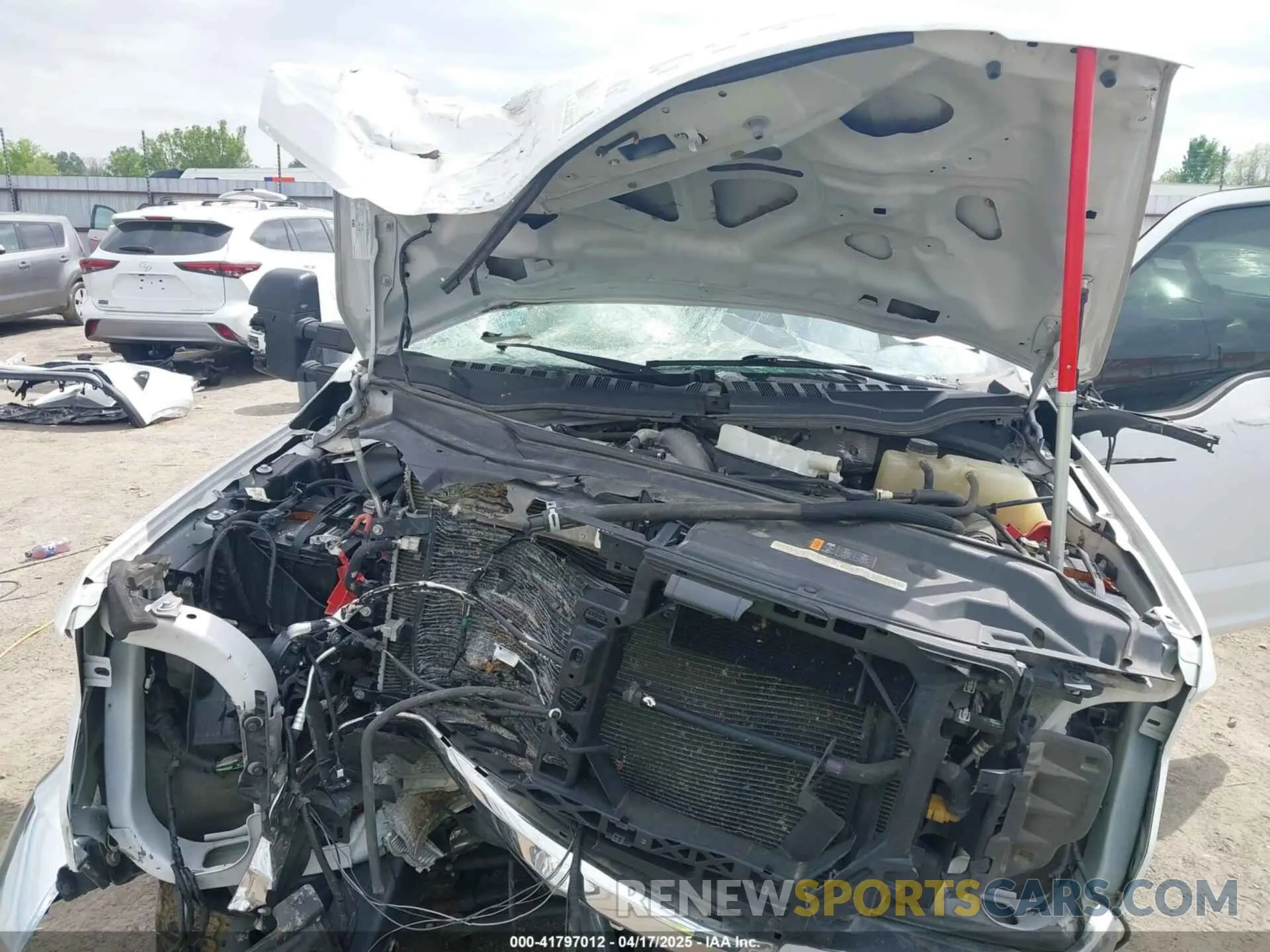 9 fotografías del automóvil dañado 1FT8W3DT1LEC88058 FORD F-350 2020