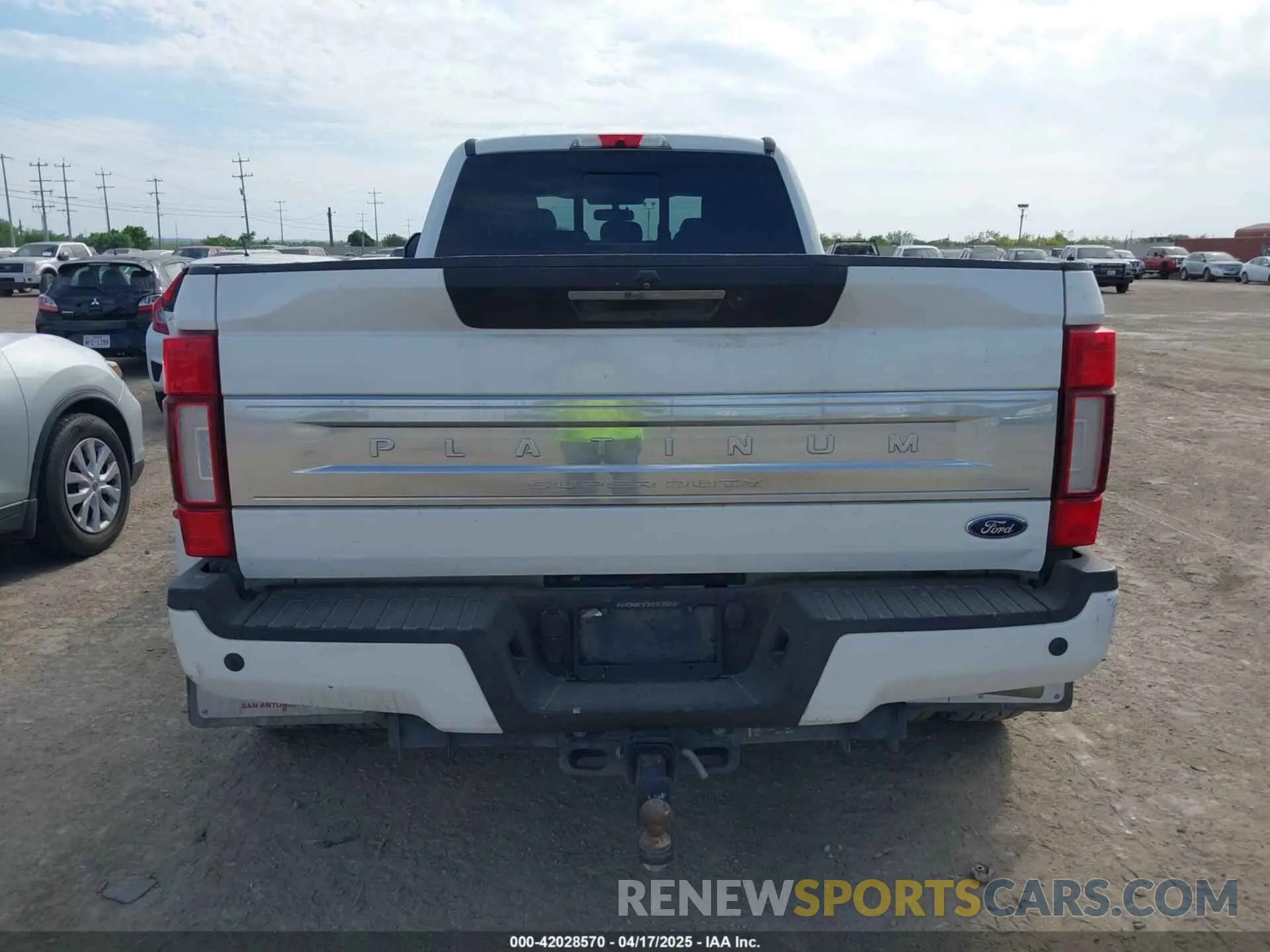 15 fotografías del automóvil dañado 1FT8W3DT2LEE94604 FORD F-350 2020