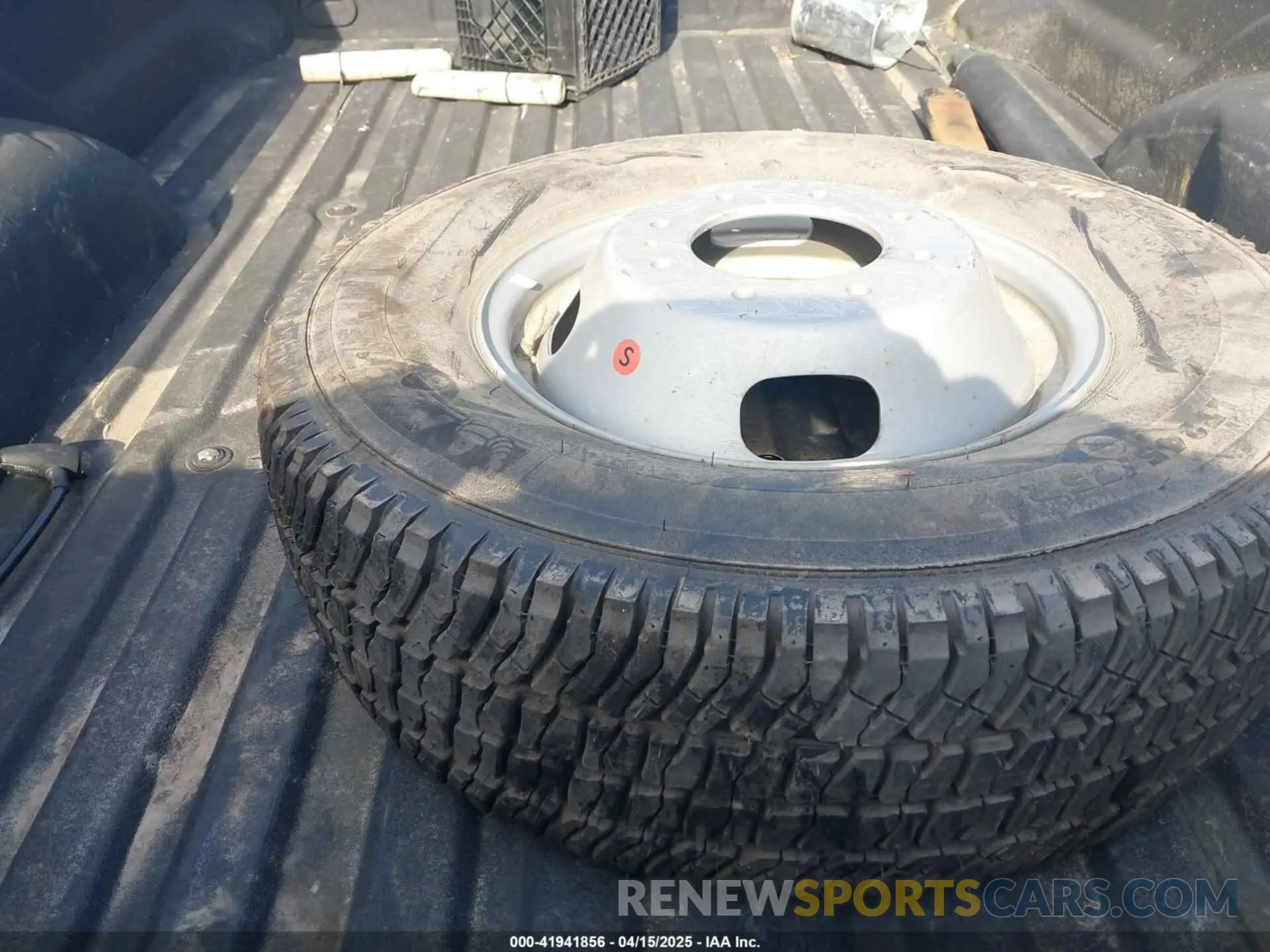 6 fotografías del automóvil dañado 1FT8W3DT8LEC91491 FORD F-350 2020