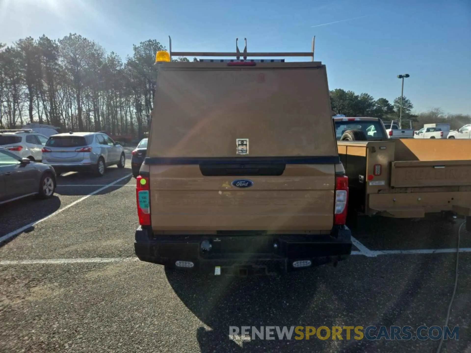 11 fotografías del automóvil dañado 1FT8W3A60MEC91999 FORD F-350 2021