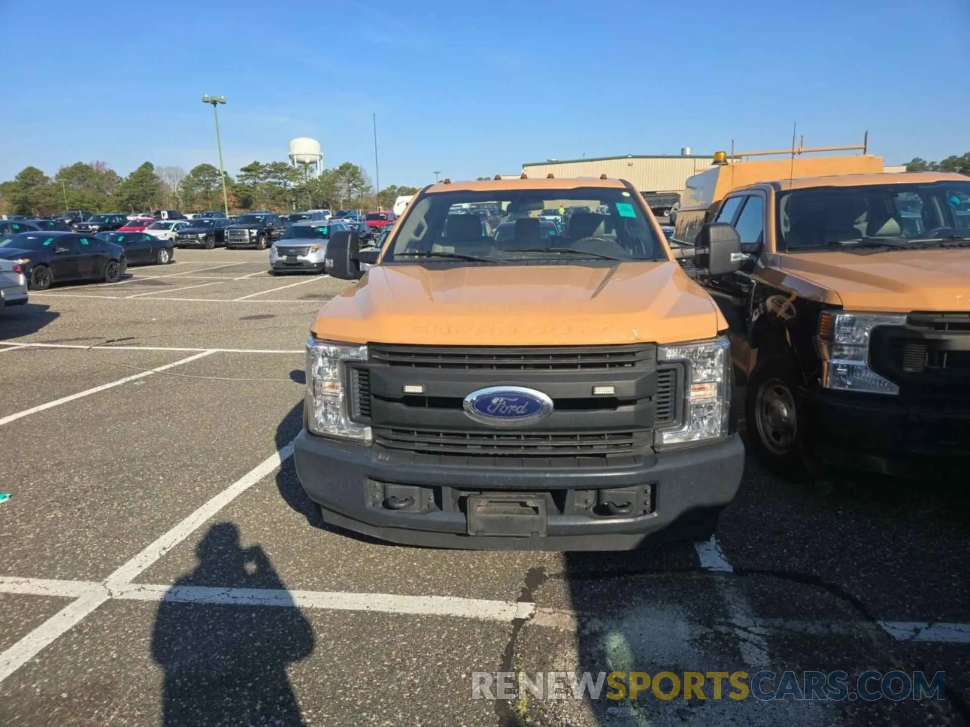 30 fotografías del automóvil dañado 1FT8W3A60MEC91999 FORD F-350 2021