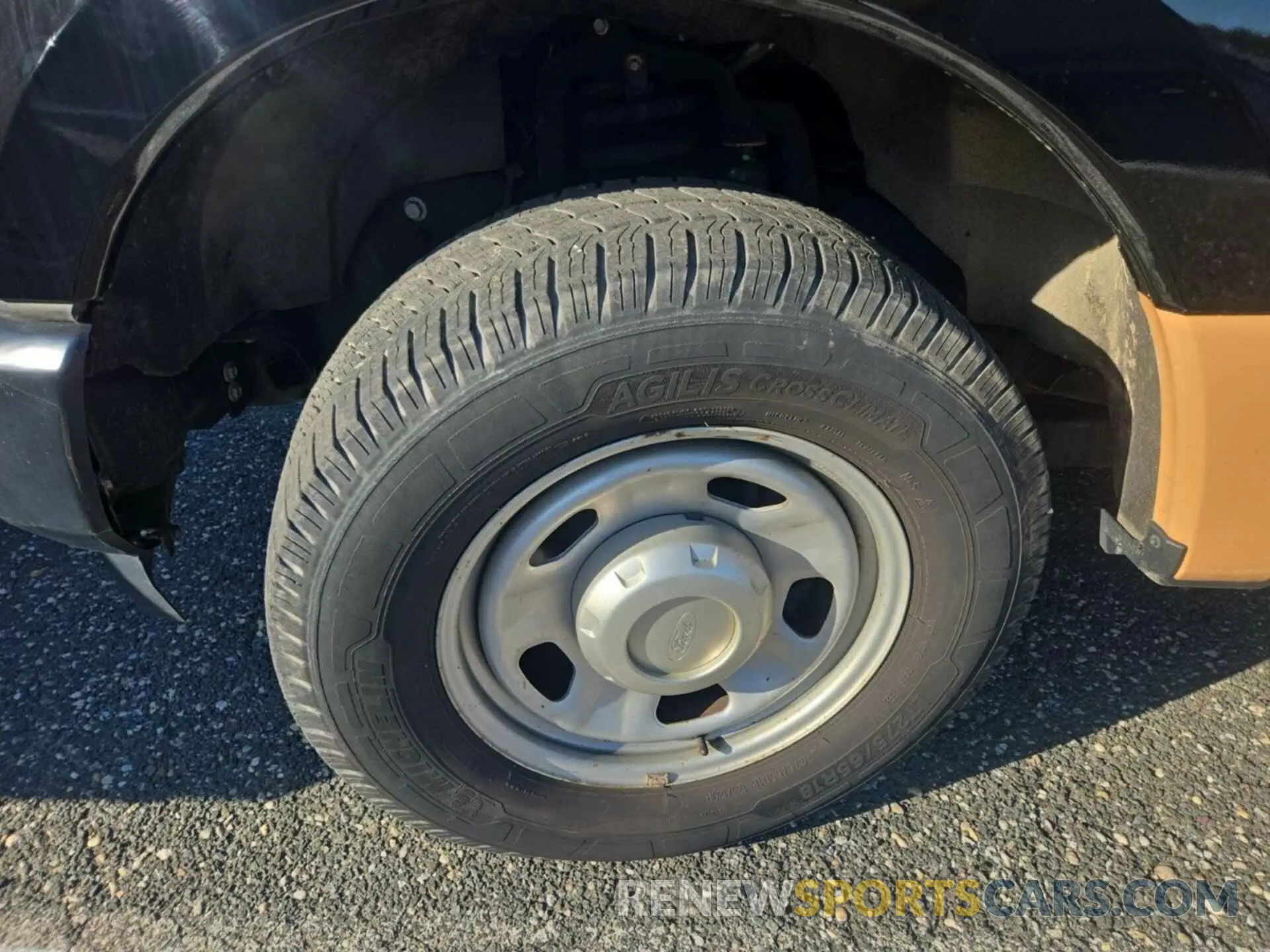43 fotografías del automóvil dañado 1FT8W3A60MEC91999 FORD F-350 2021