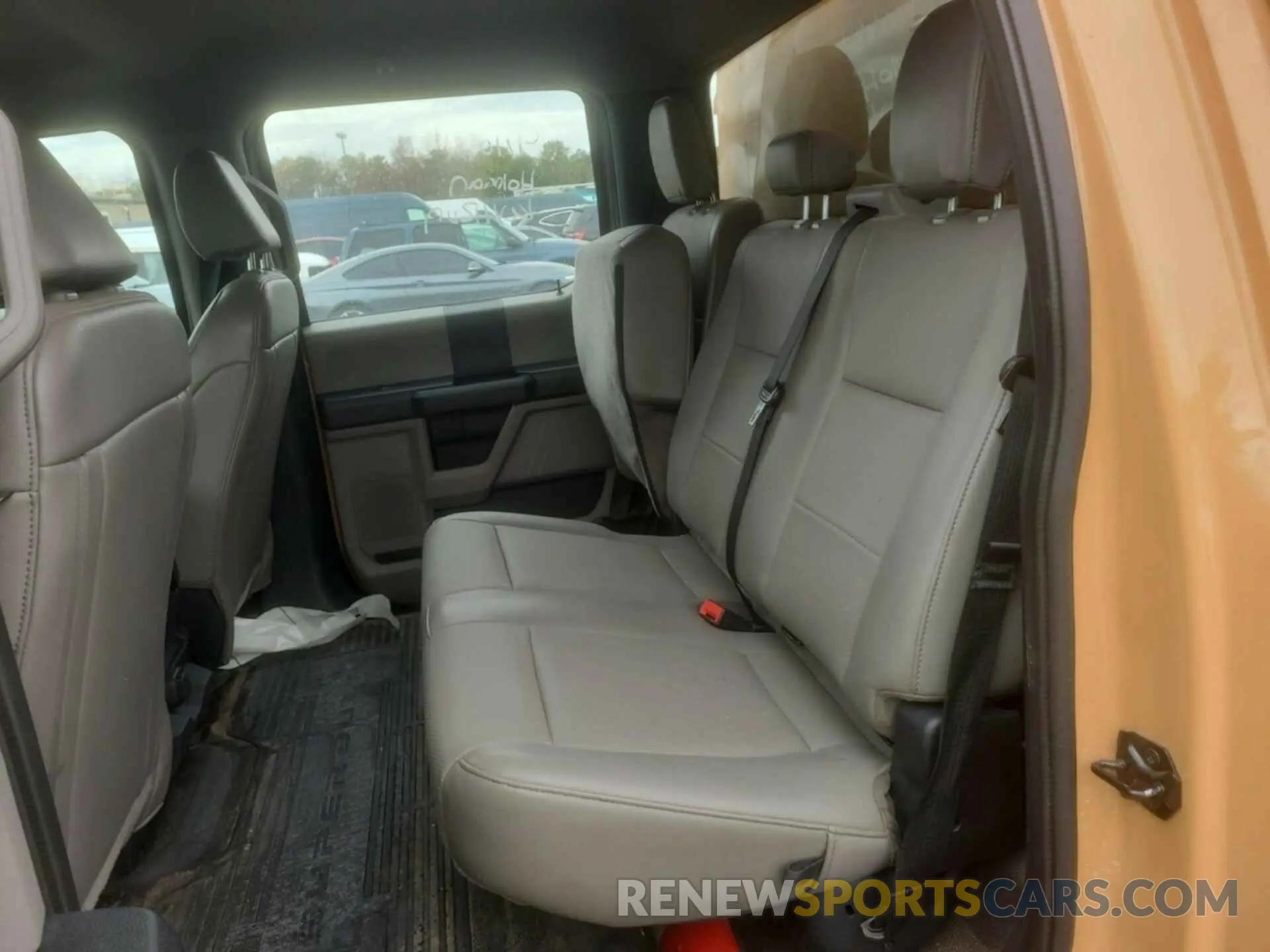 5 fotografías del automóvil dañado 1FT8W3A60MEC91999 FORD F-350 2021