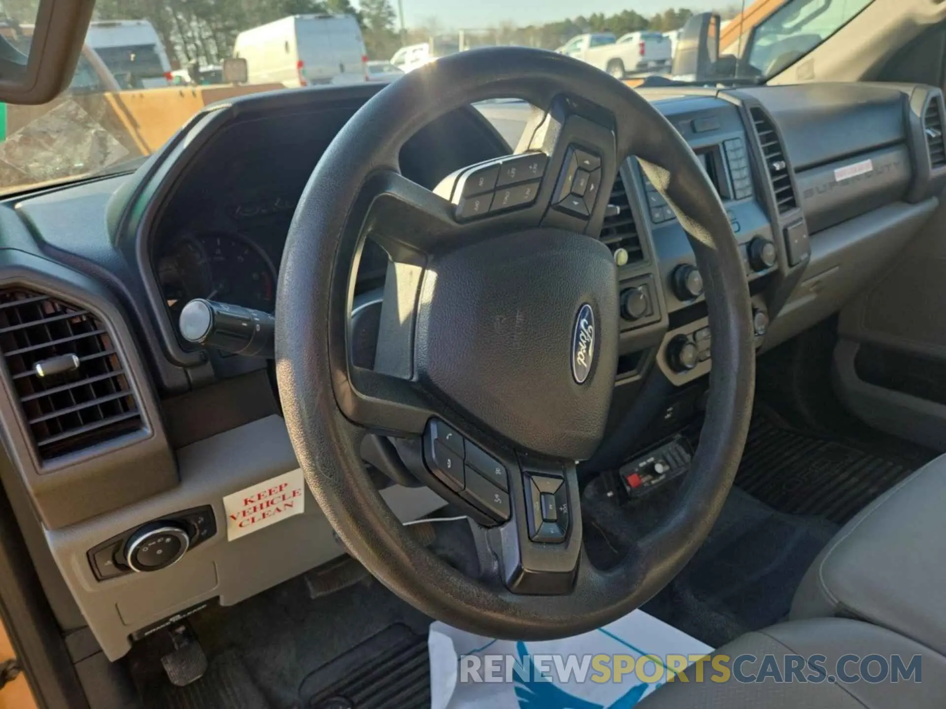 56 fotografías del automóvil dañado 1FT8W3A60MEC91999 FORD F-350 2021