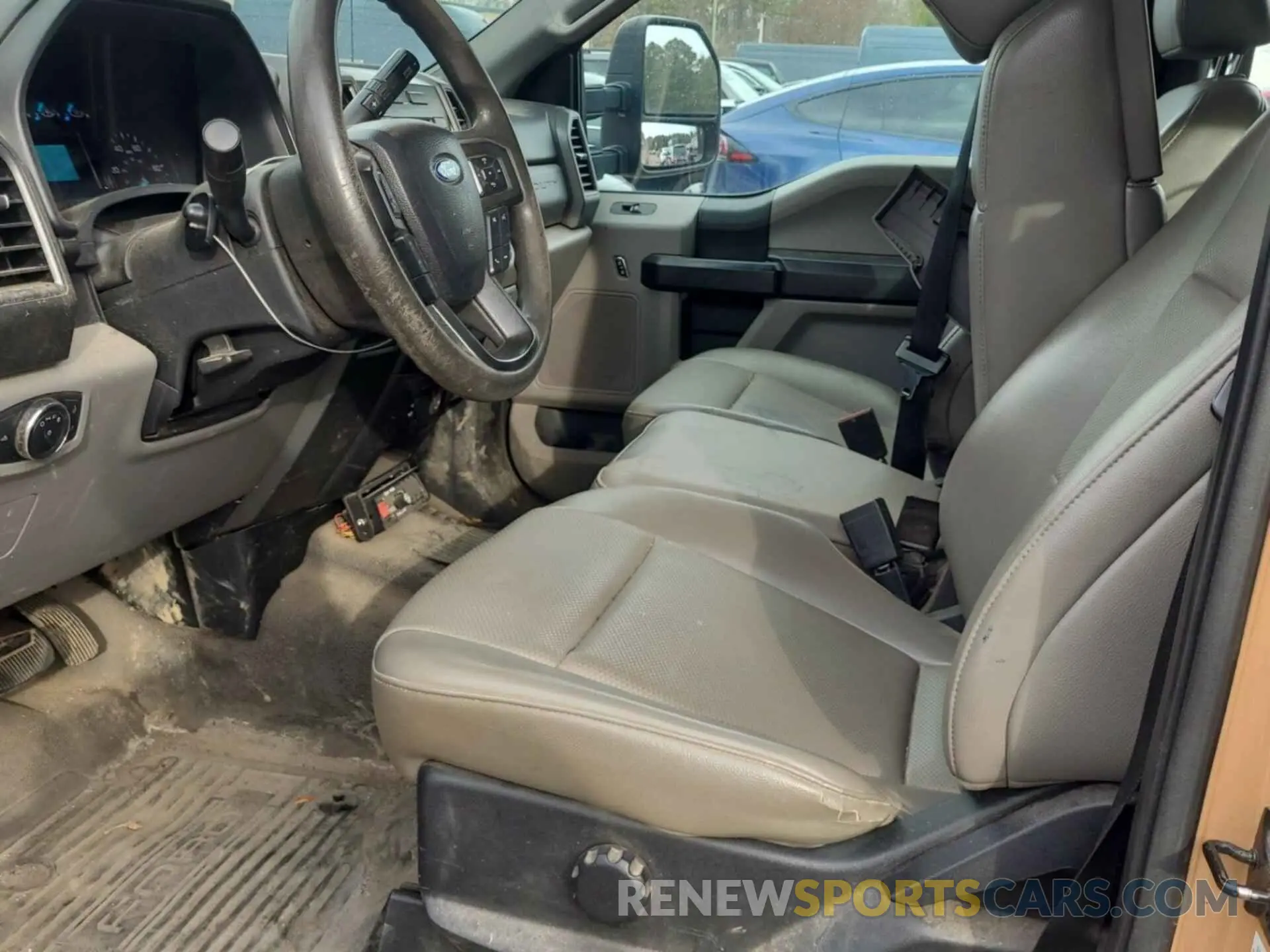 8 fotografías del automóvil dañado 1FT8W3A61MEC92000 FORD F-350 2021