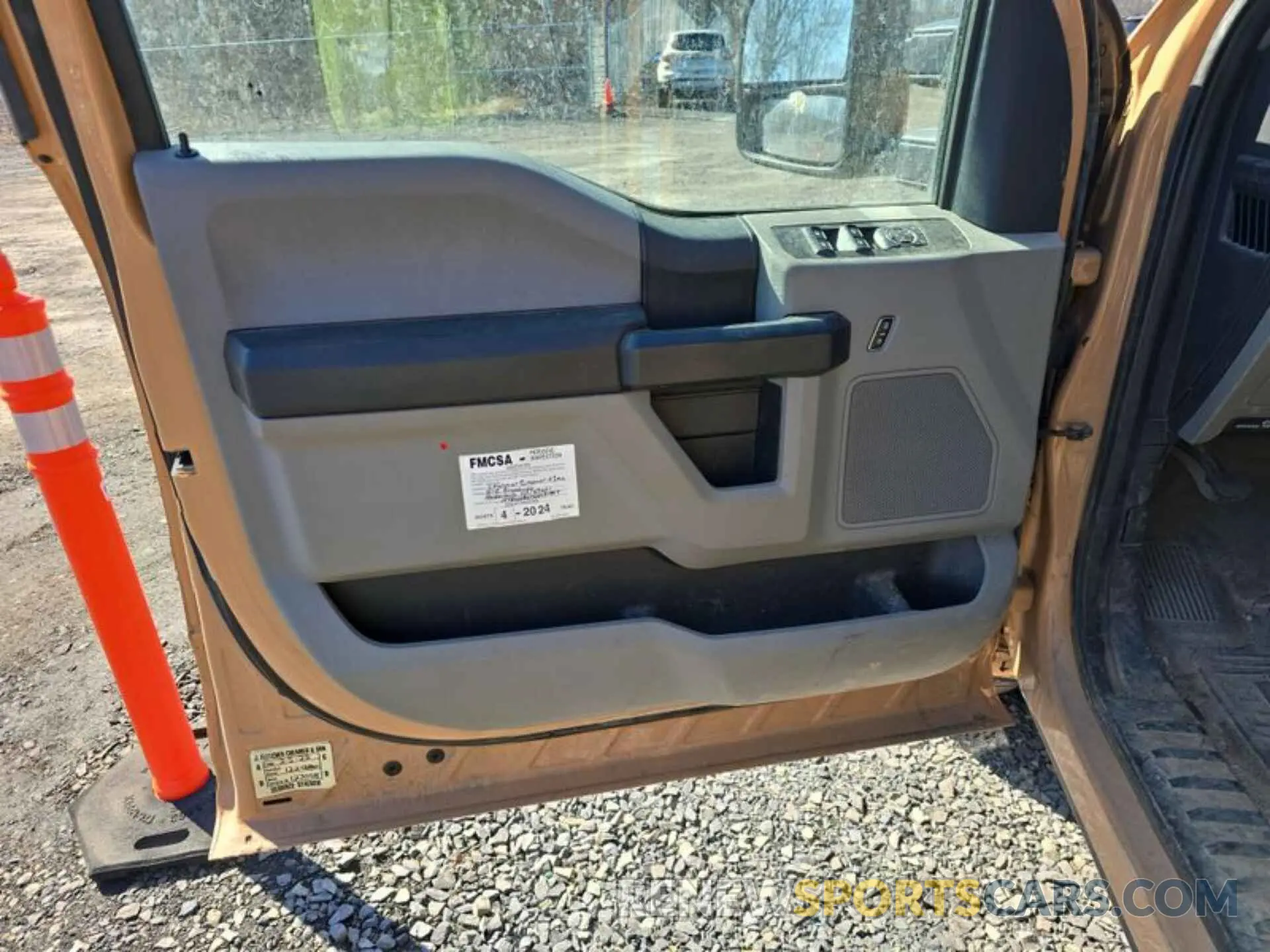 12 fotografías del automóvil dañado 1FT8W3A67MEC91997 FORD F-350 2021