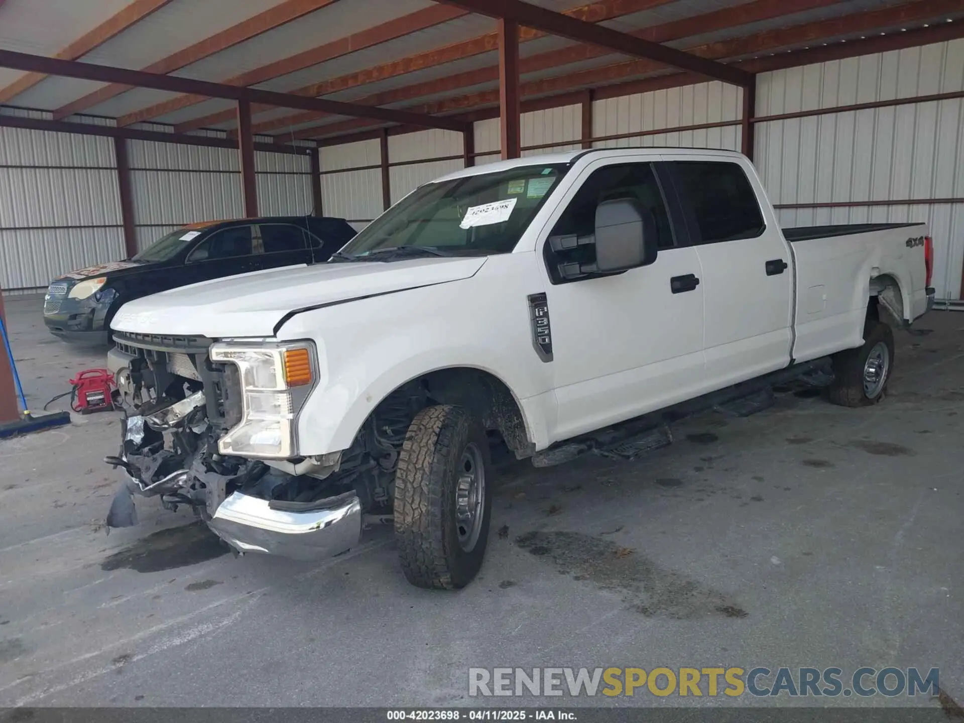 2 fotografías del automóvil dañado 1FT8W3BNXMED46965 FORD F-350 2021
