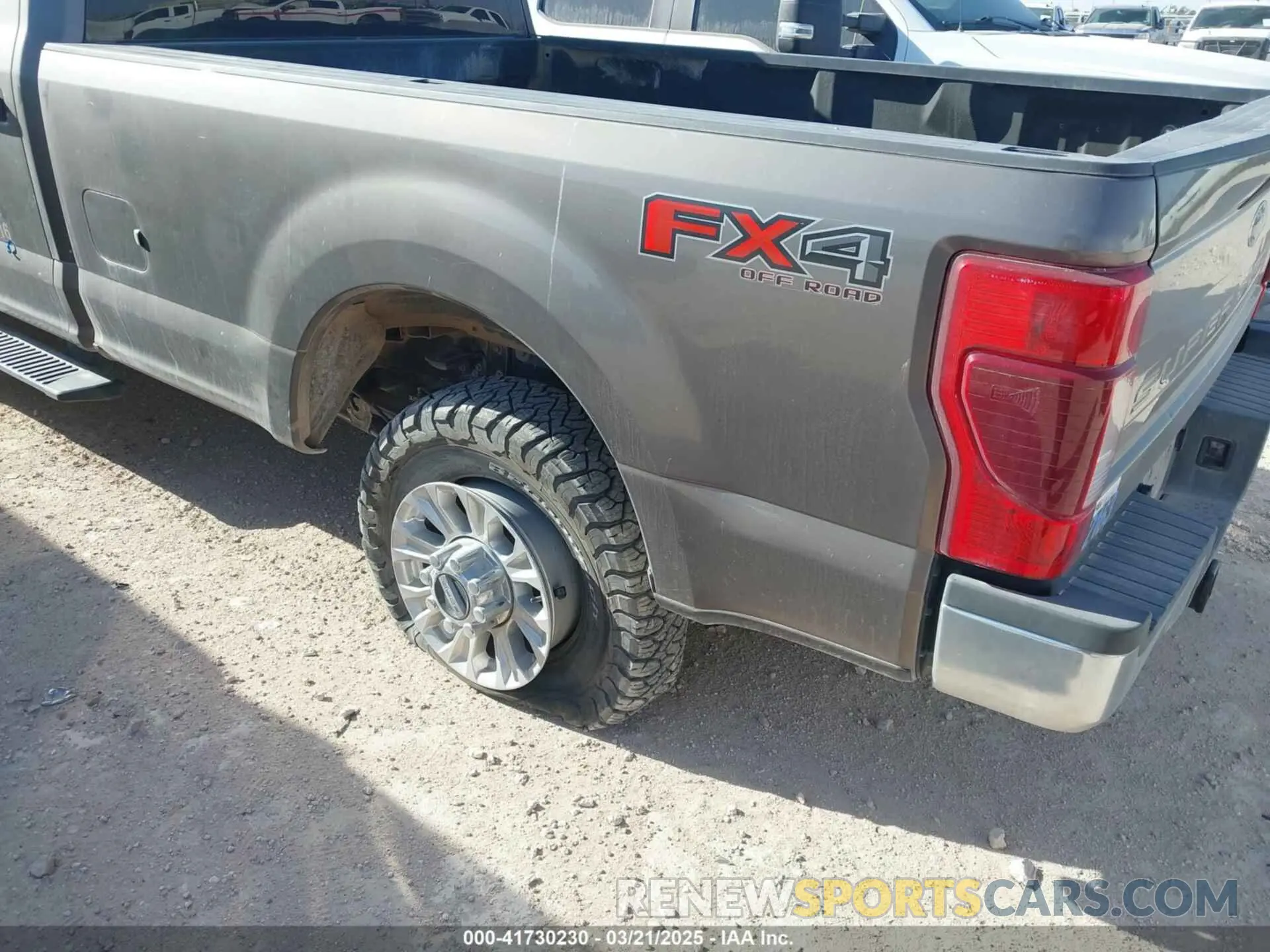 11 fotografías del automóvil dañado 1FT8W3BT0MEC54827 FORD F-350 2021