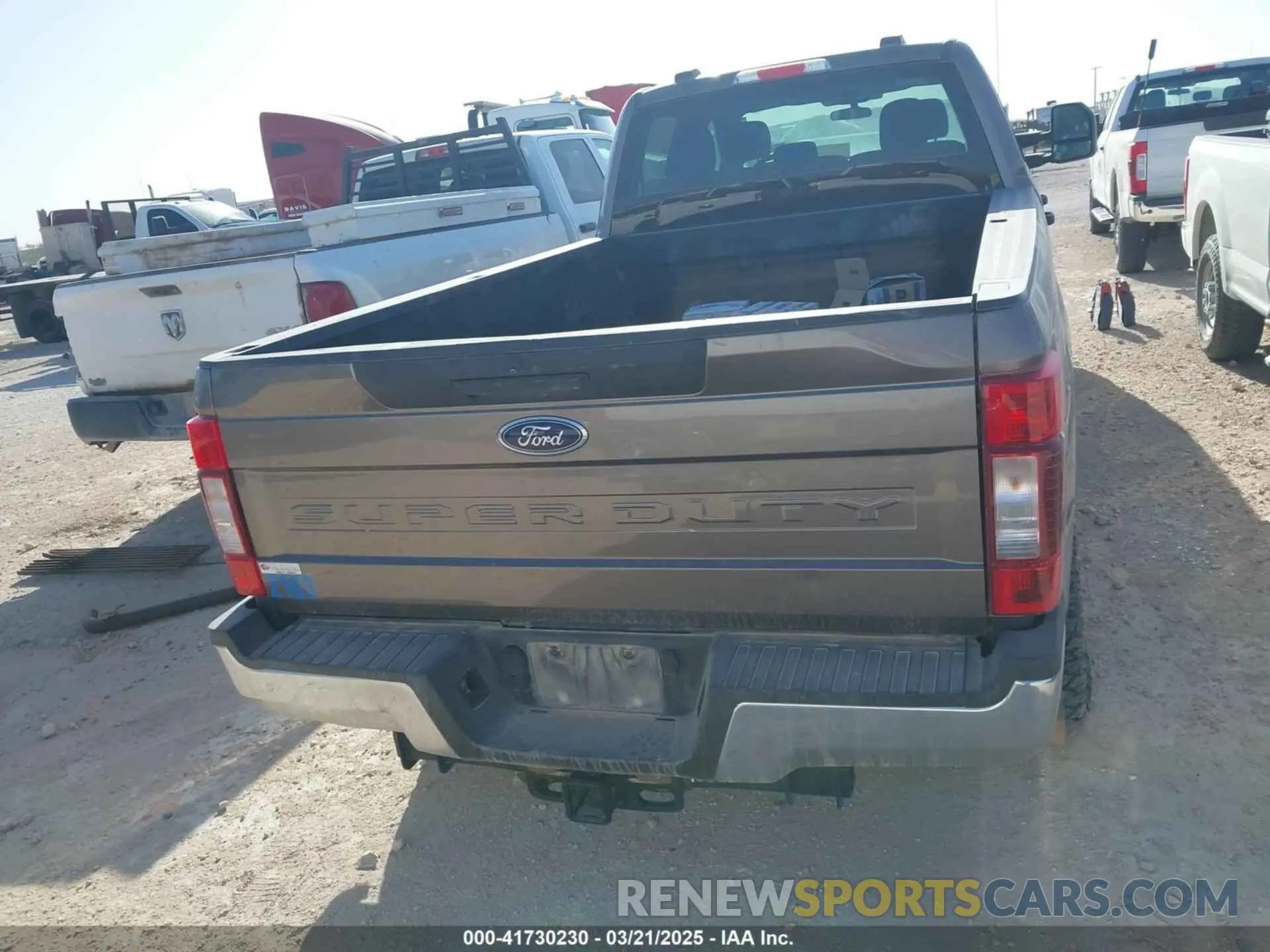 15 fotografías del automóvil dañado 1FT8W3BT0MEC54827 FORD F-350 2021