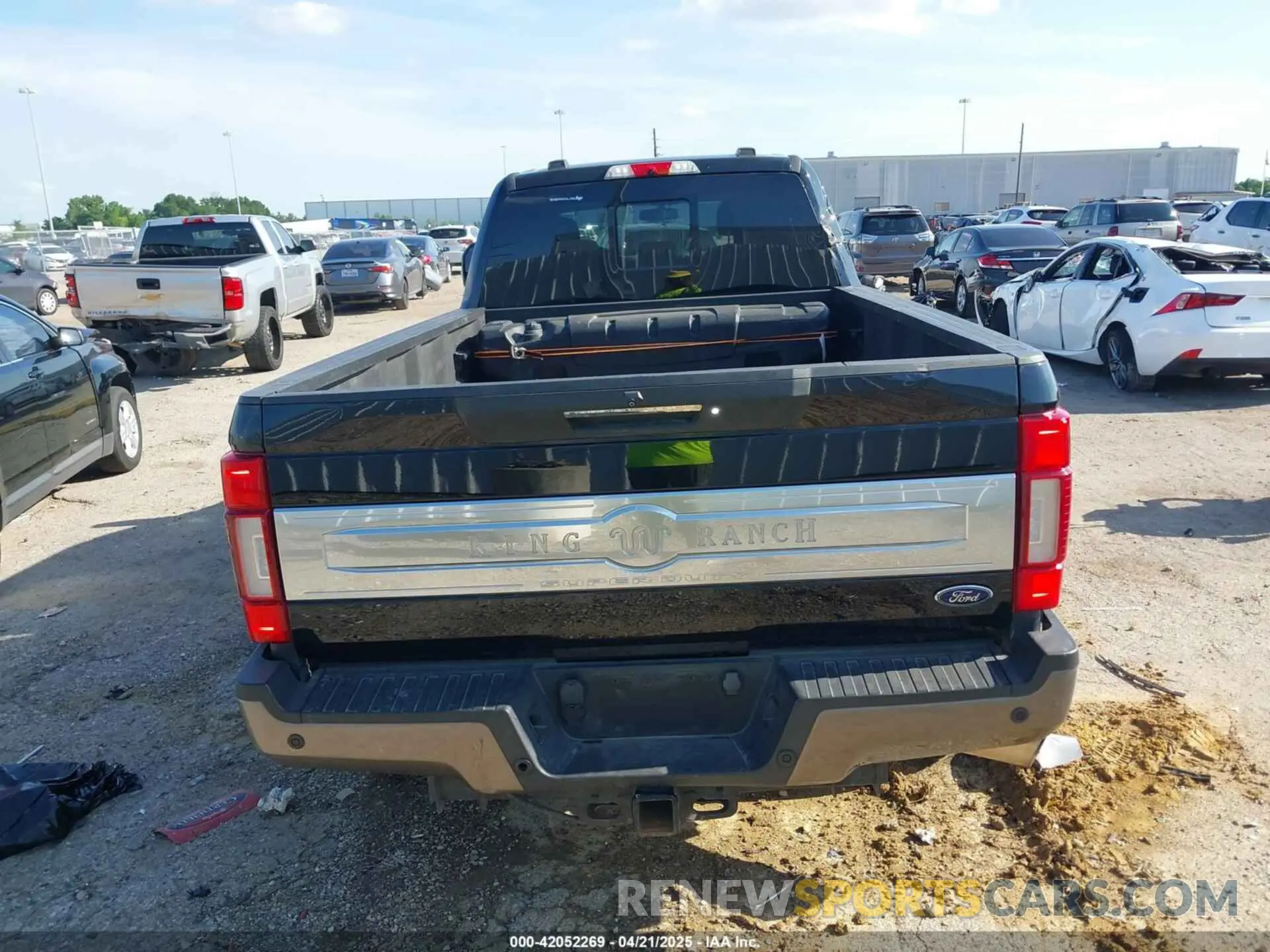 15 fotografías del automóvil dañado 1FT8W3BT1MEC89537 FORD F-350 2021