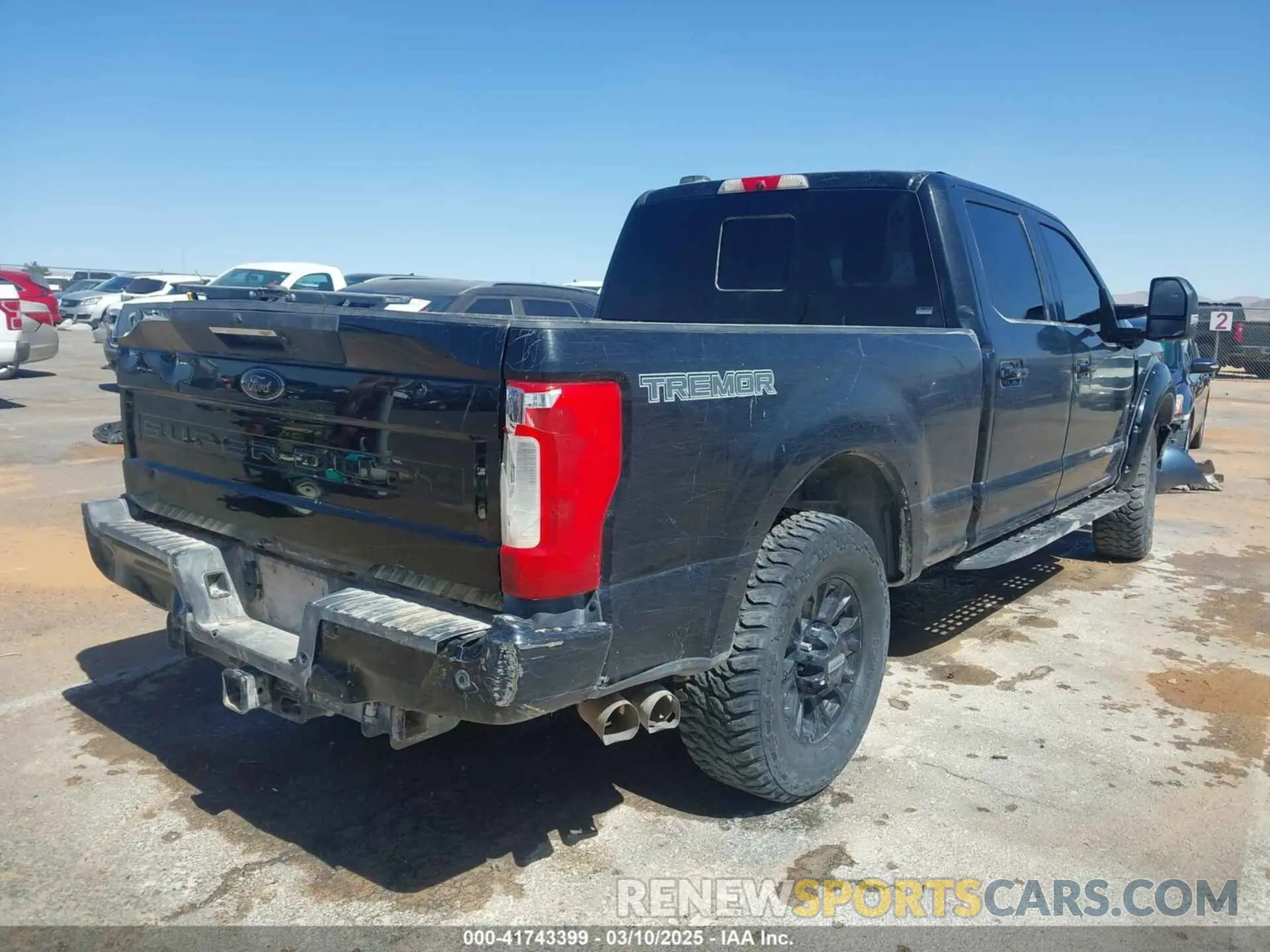 4 fotografías del automóvil dañado 1FT8W3BTXMEC53636 FORD F-350 2021