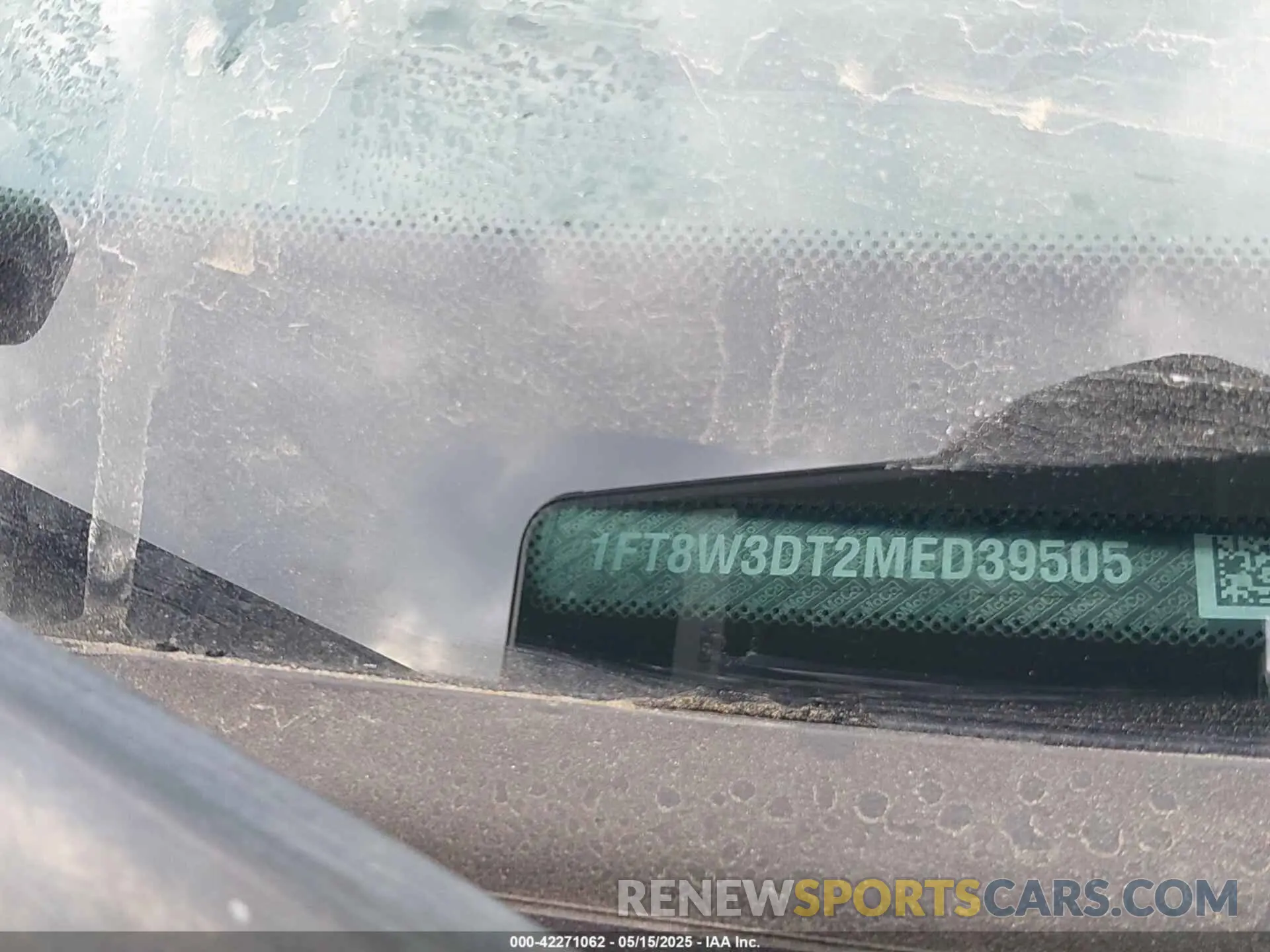 8 fotografías del automóvil dañado 1FT8W3DT2MED39505 FORD F-350 2021
