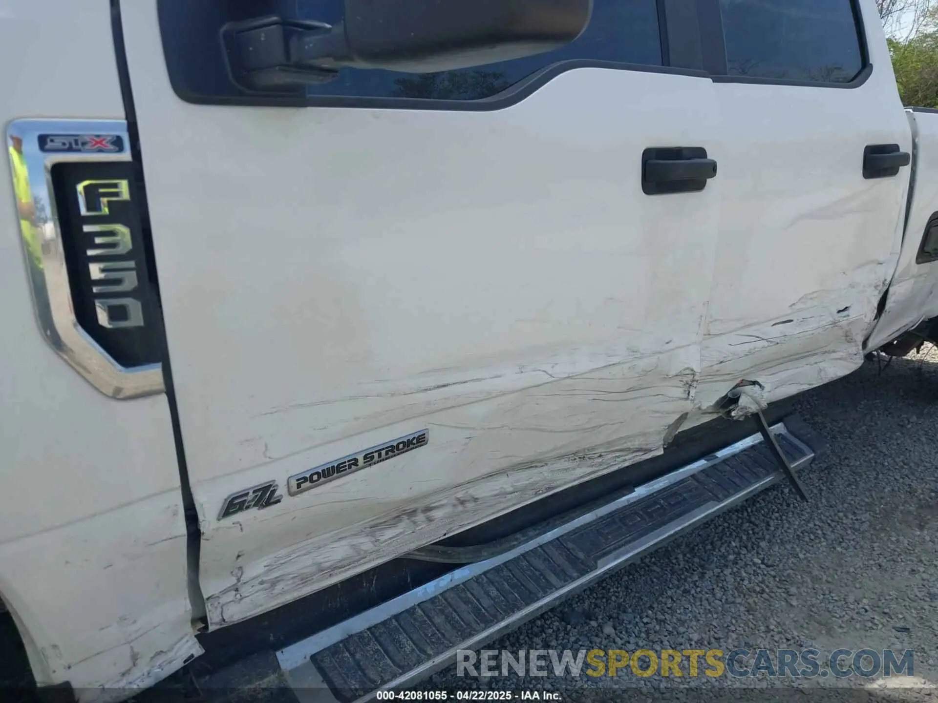 11 fotografías del automóvil dañado 1FT8W3DT2MED68275 FORD F-350 2021