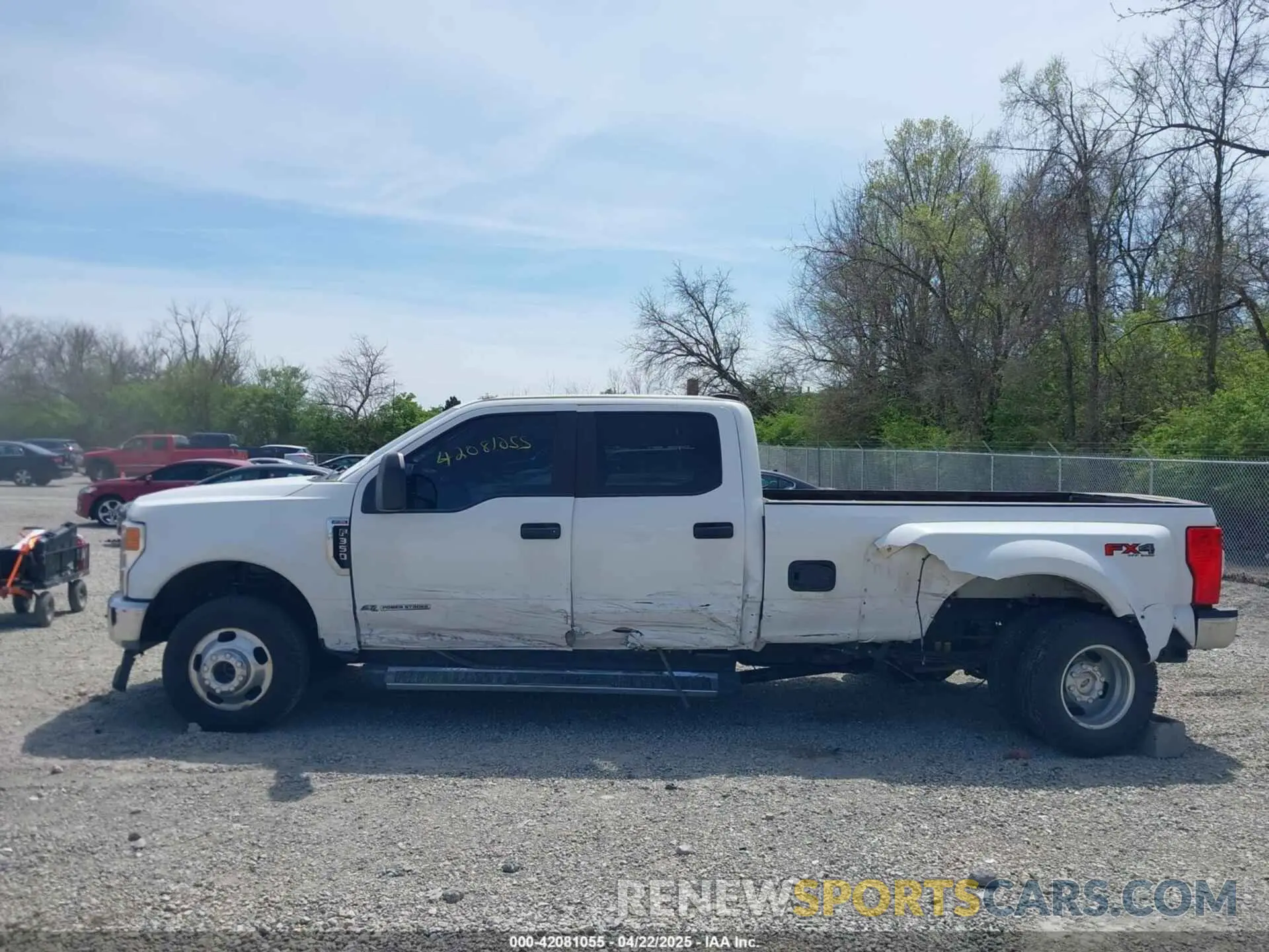 14 fotografías del automóvil dañado 1FT8W3DT2MED68275 FORD F-350 2021