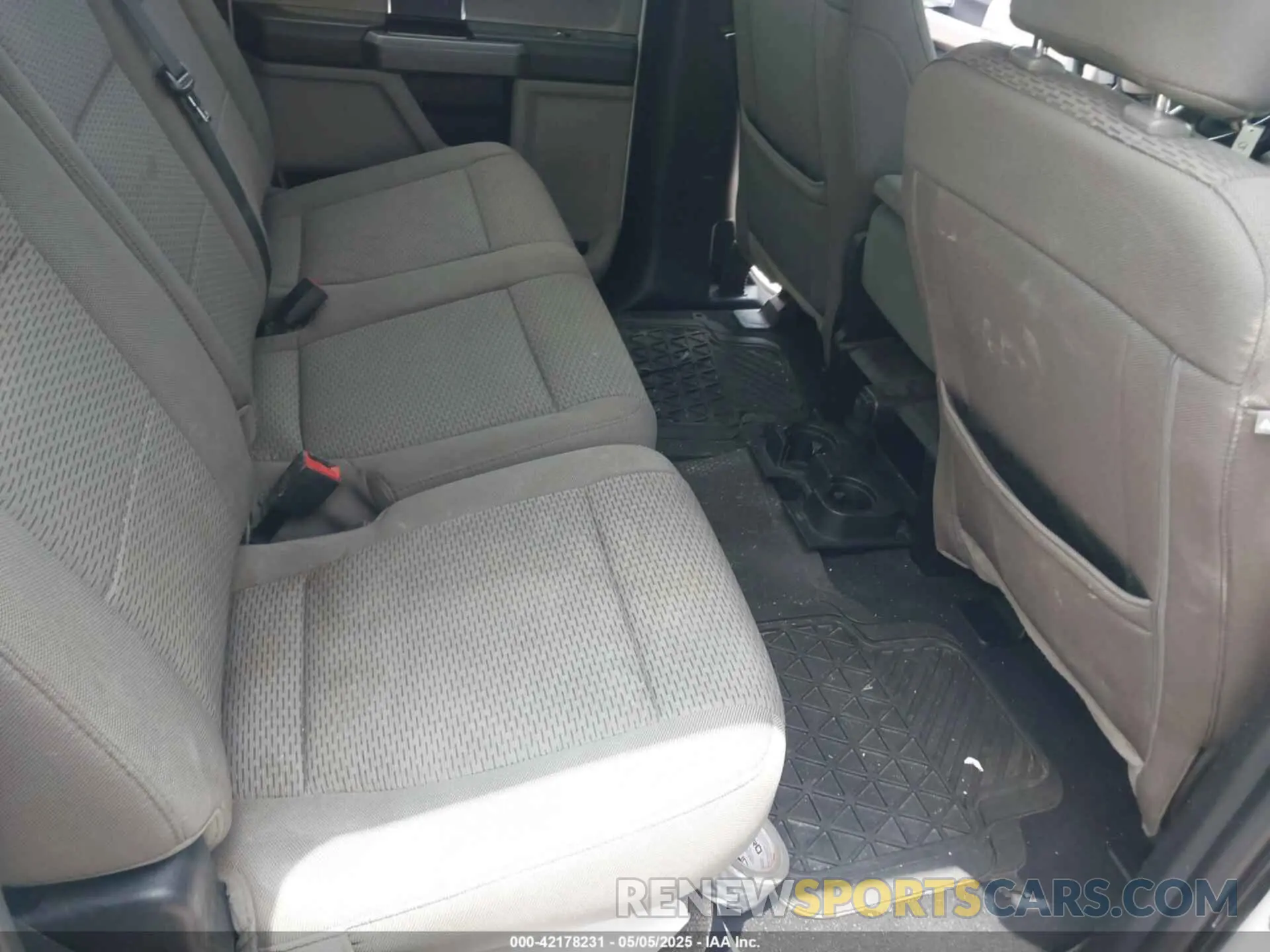 7 fotografías del automóvil dañado 1FT8W3DT5MED03260 FORD F-350 2021