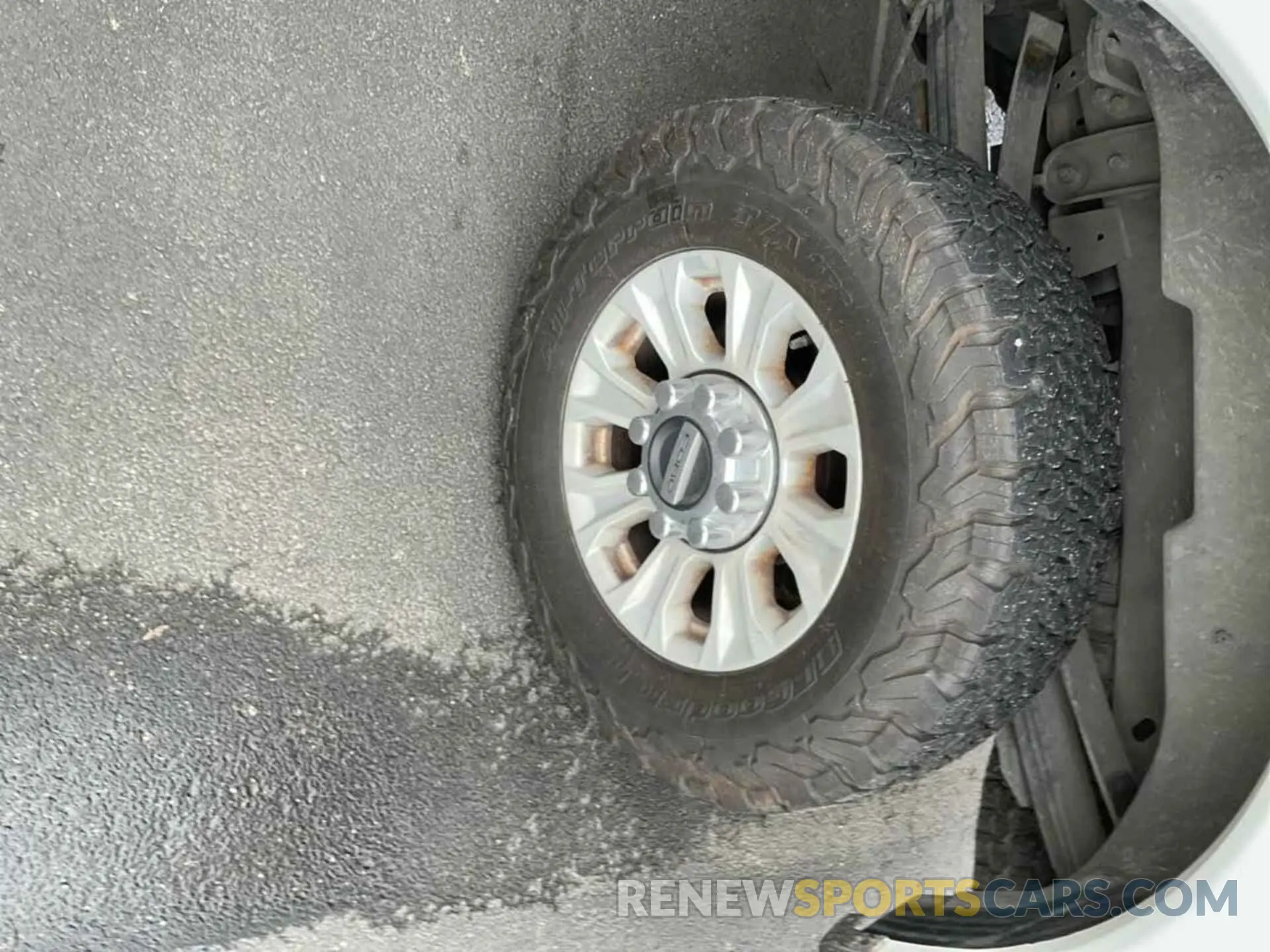 30 fotografías del automóvil dañado 1FT8W3BN0NED28105 FORD F-350 2022